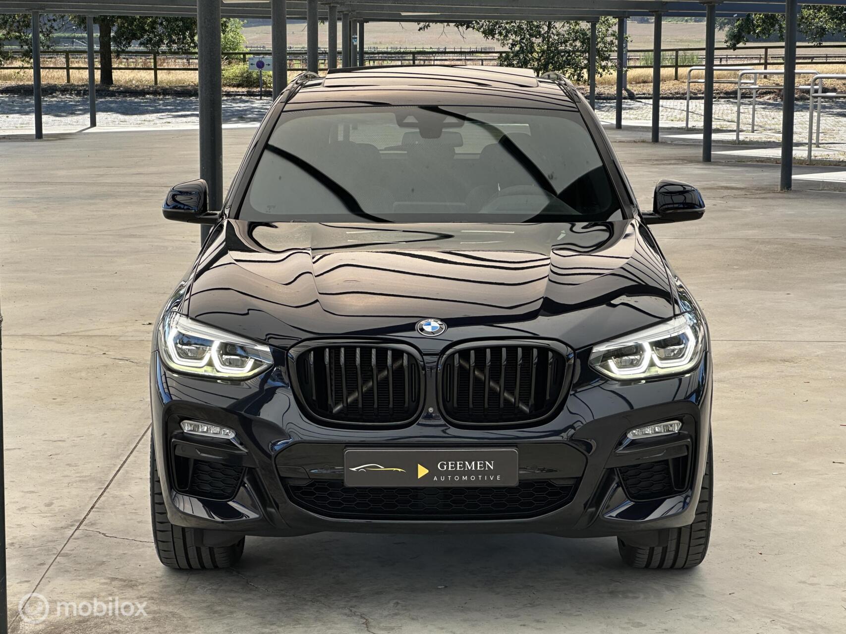 Foto van BMW X3 M40i
