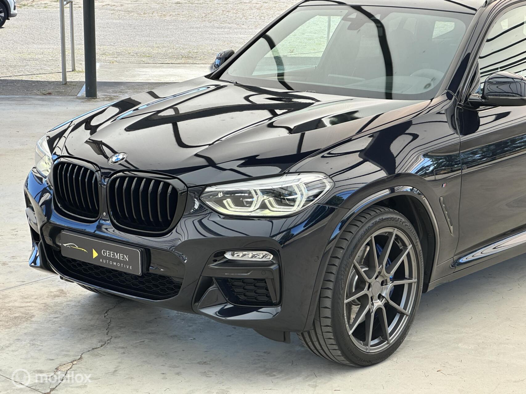 Foto van BMW X3 M40i