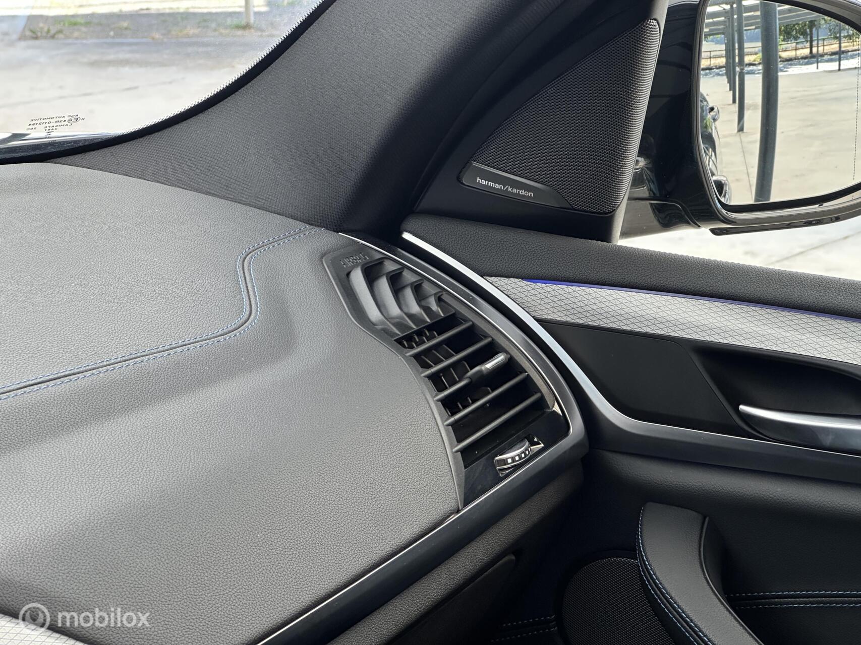 Foto van BMW X3 M40i