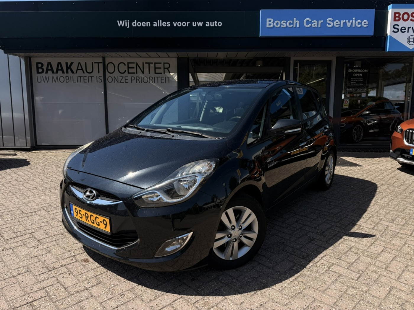 Hyundai Ix20 1.6i i-Vision | Navigatie | Camera | Climate 2011 - voorkant