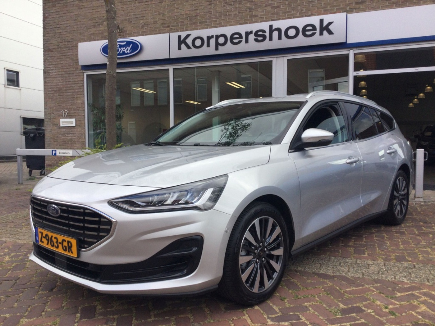 Ford Focus 1.0 EBH Titanium X 2024 - voorkant