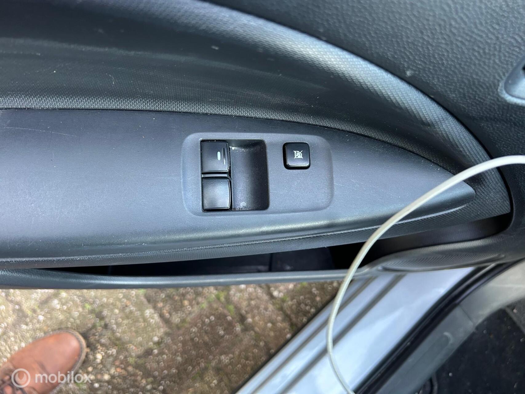 Foto van Mitsubishi Mitsubishi Space Star