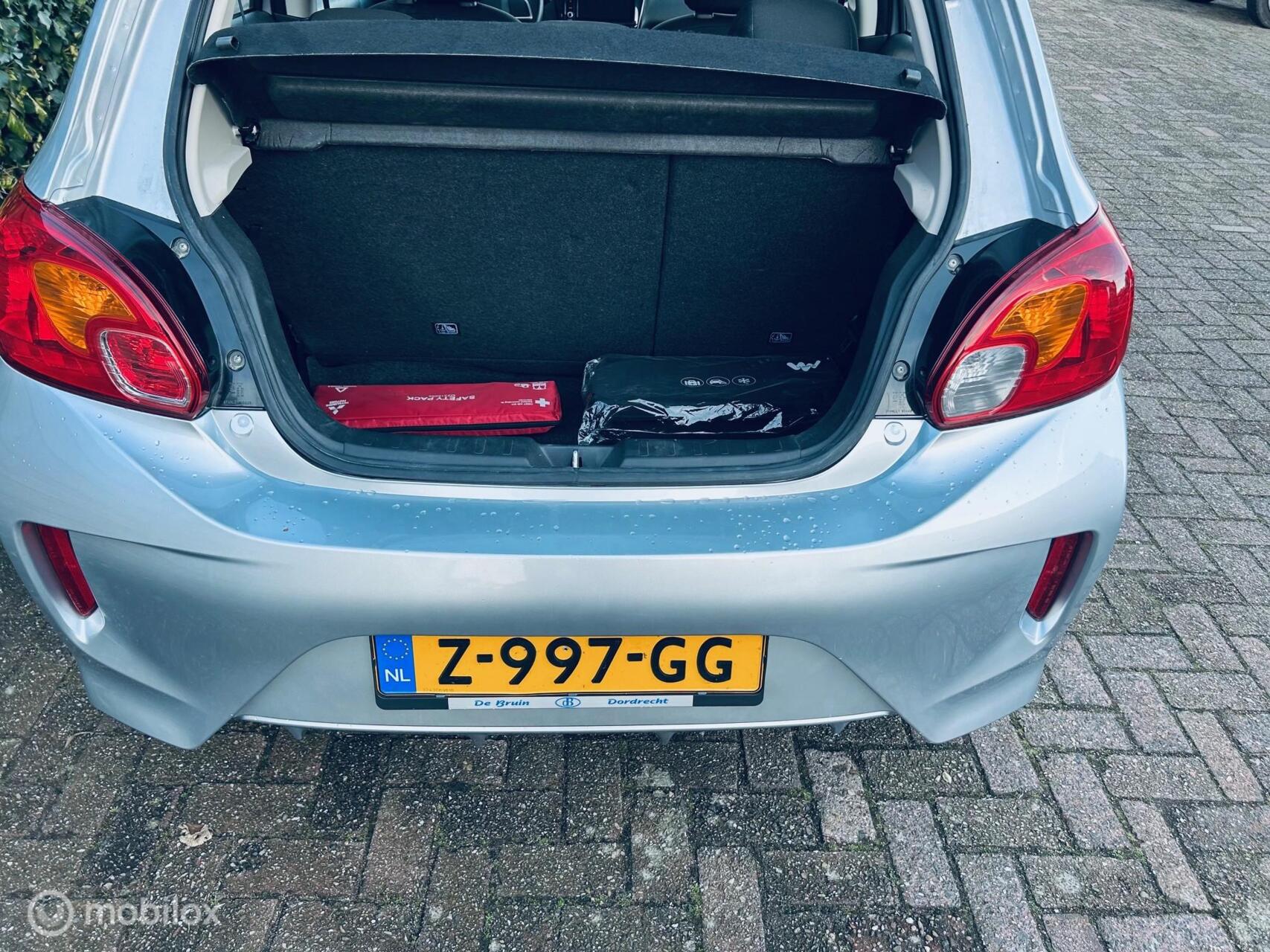 Foto van Mitsubishi Mitsubishi Space Star