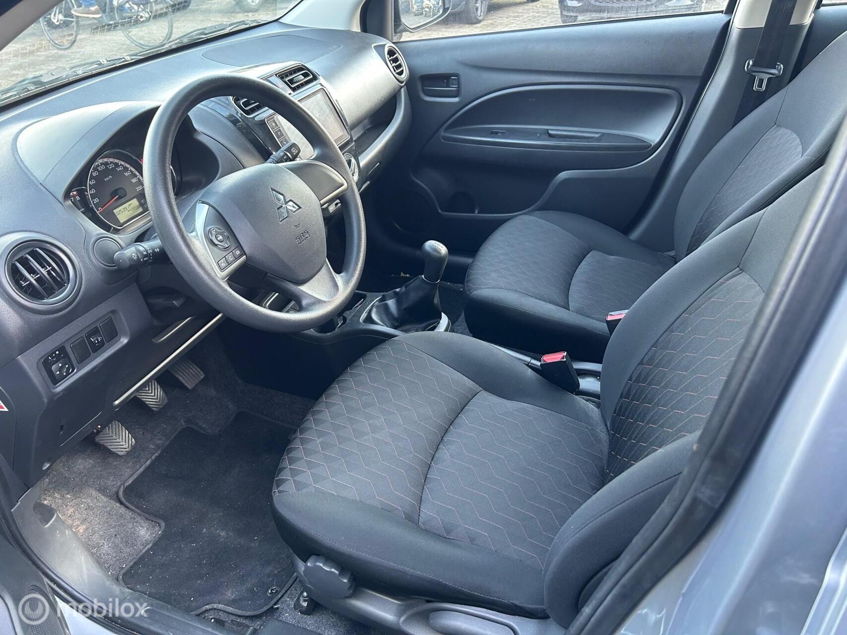Foto van Mitsubishi Mitsubishi Space Star