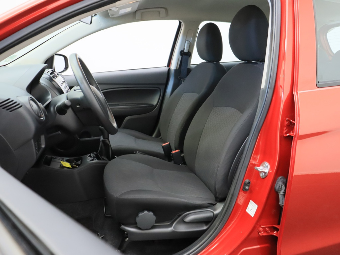 Foto van Mitsubishi Mitsubishi Space Star