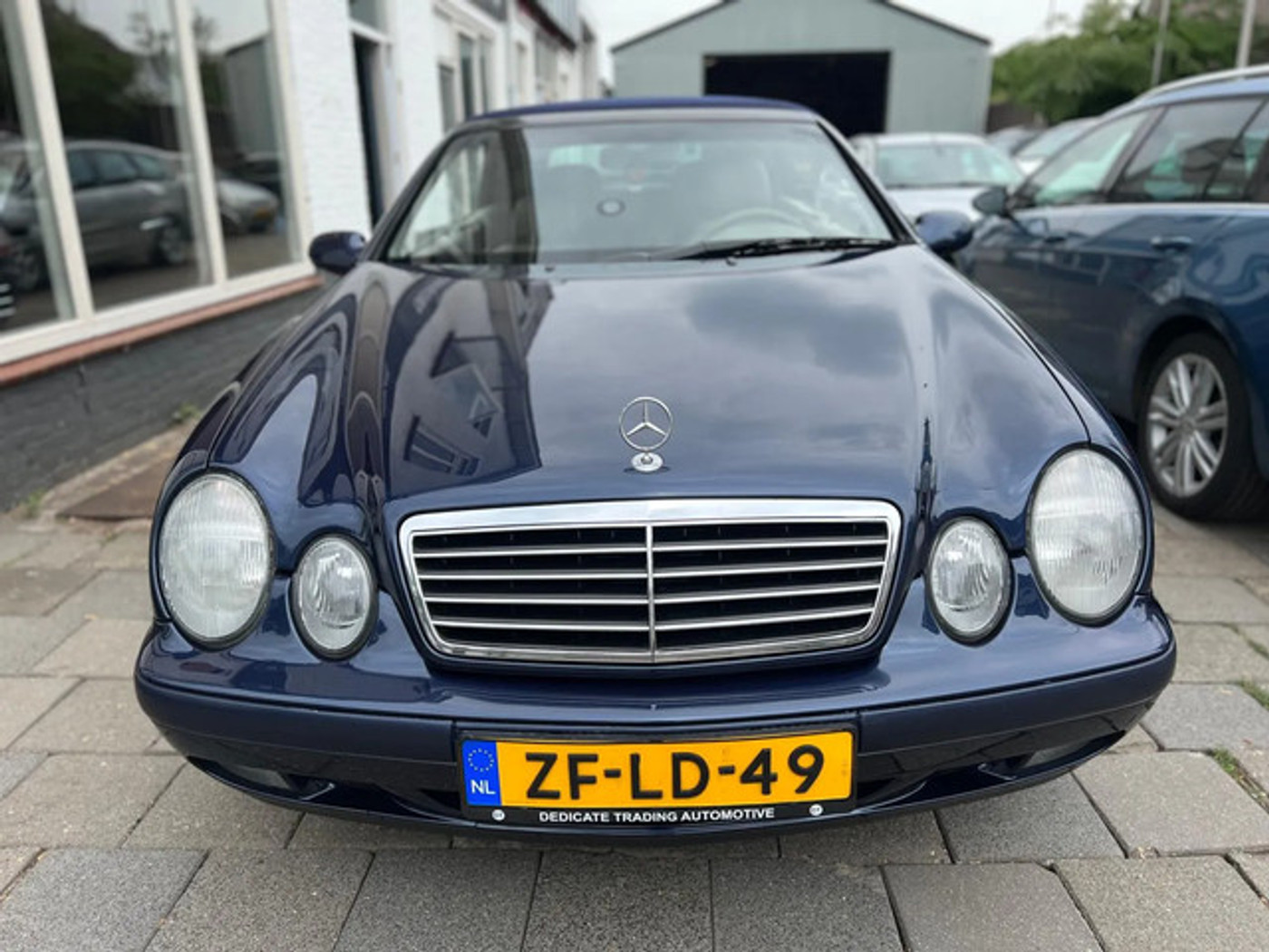 Foto van Mercedes-Benz CLK 230 Kompressor