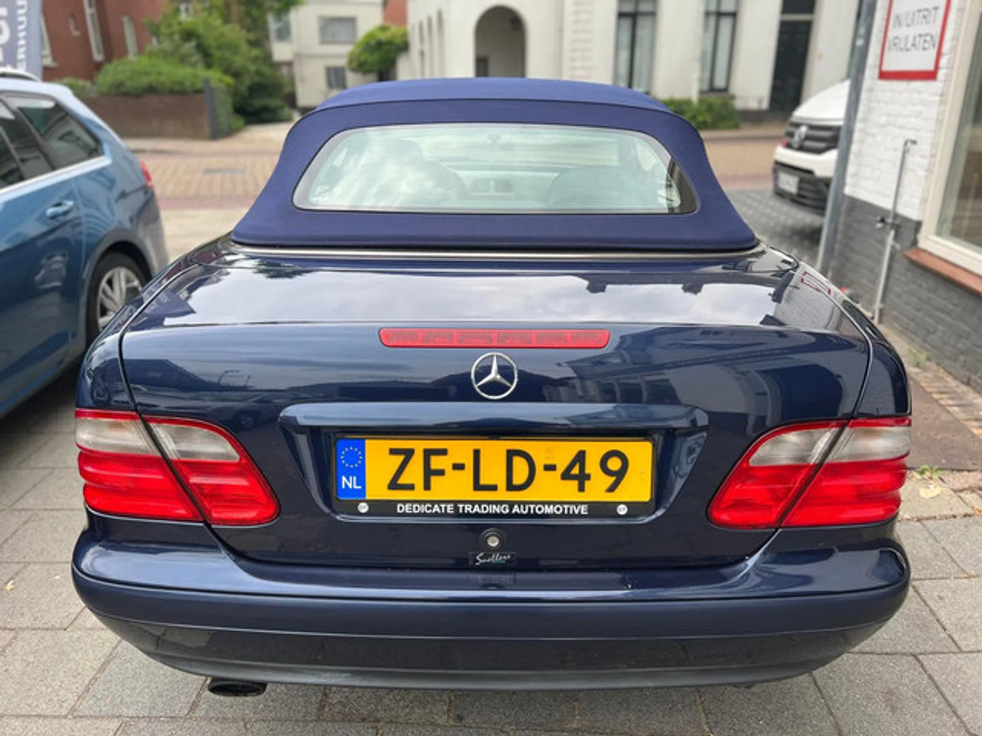 Foto van Mercedes-Benz CLK 230 Kompressor