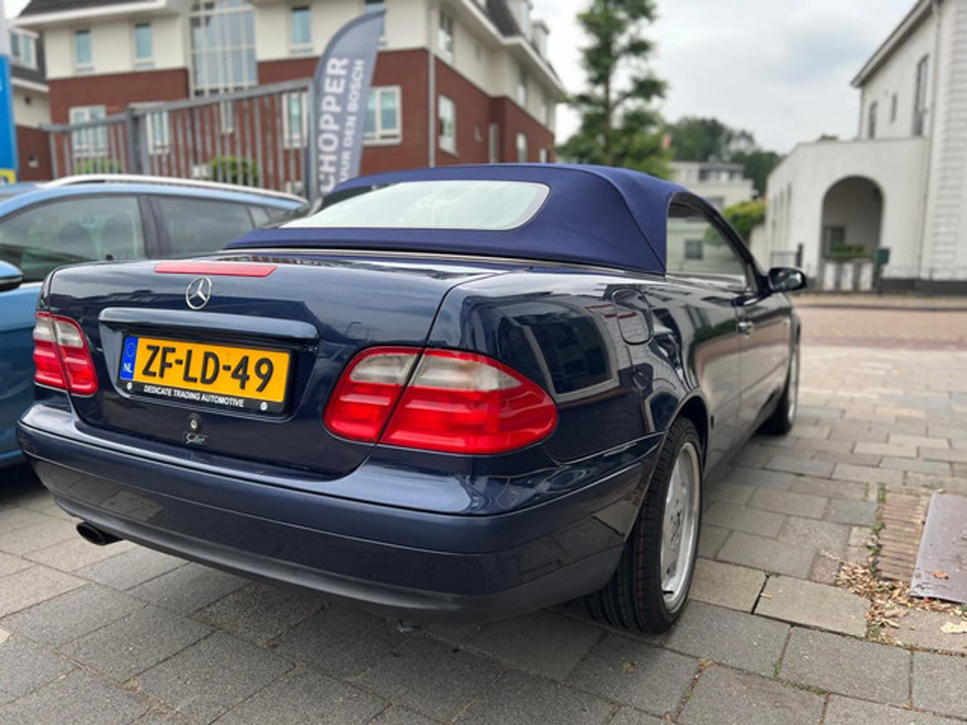 Foto van Mercedes-Benz CLK 230 Kompressor