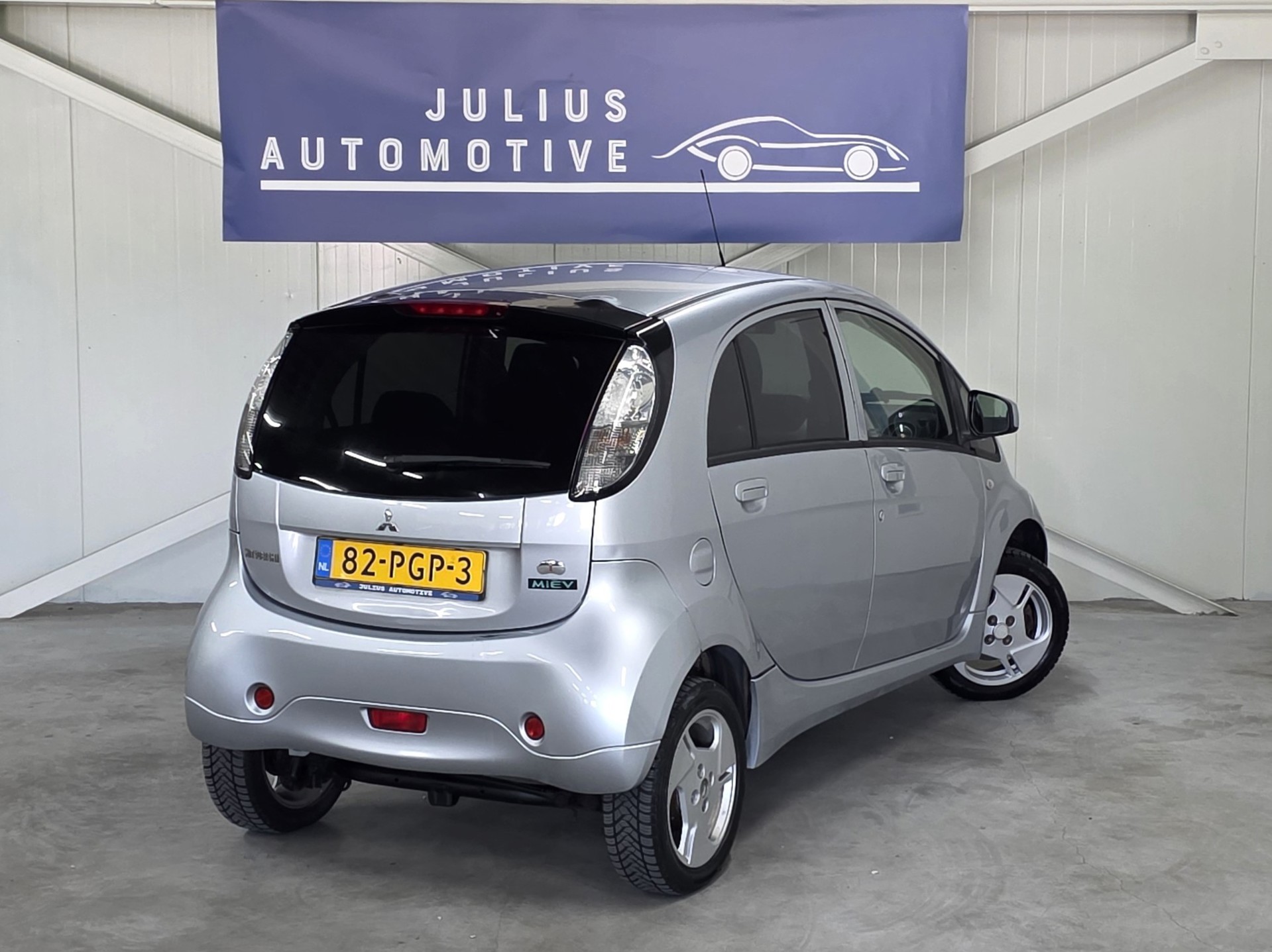 Foto van Mitsubishi Mitsubishi I-miev