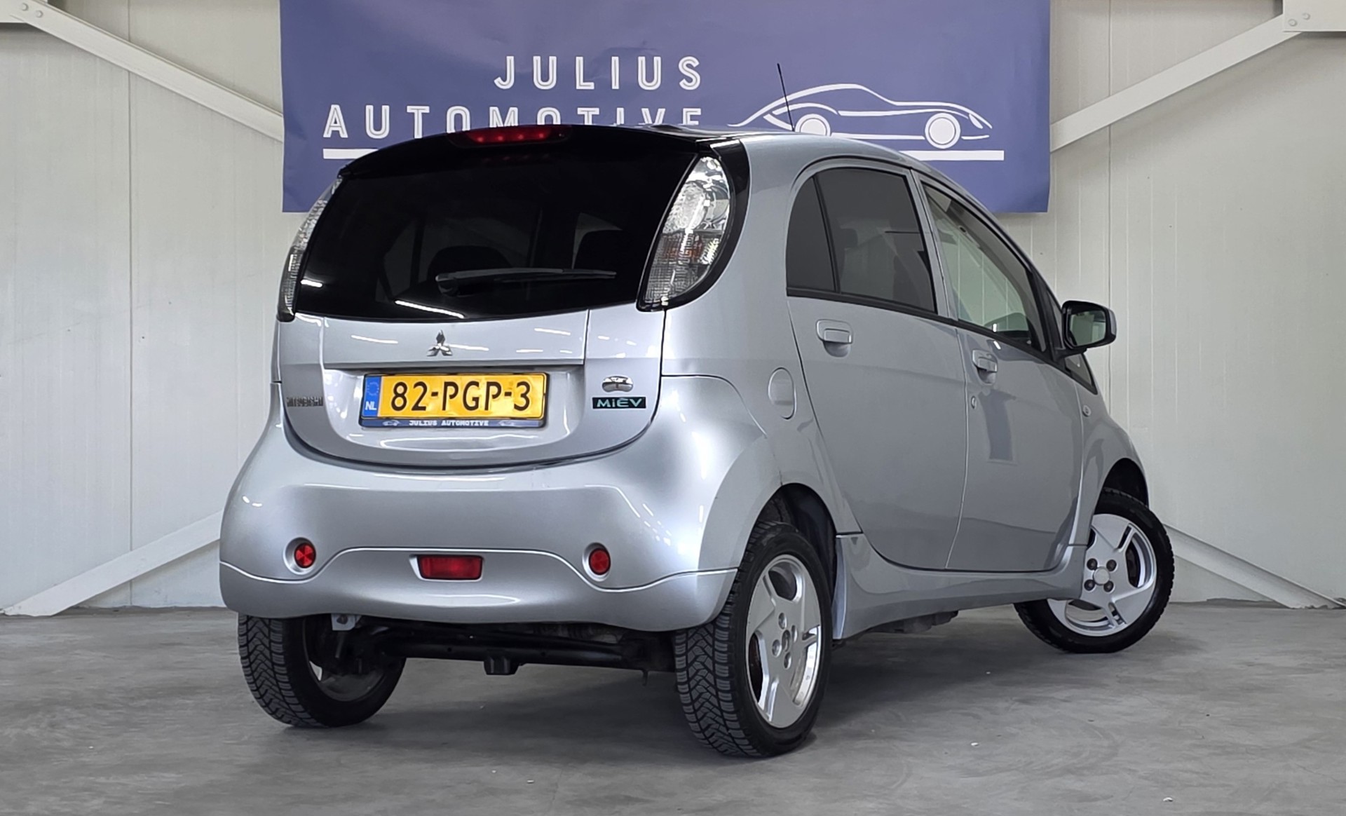 Foto van Mitsubishi Mitsubishi I-miev