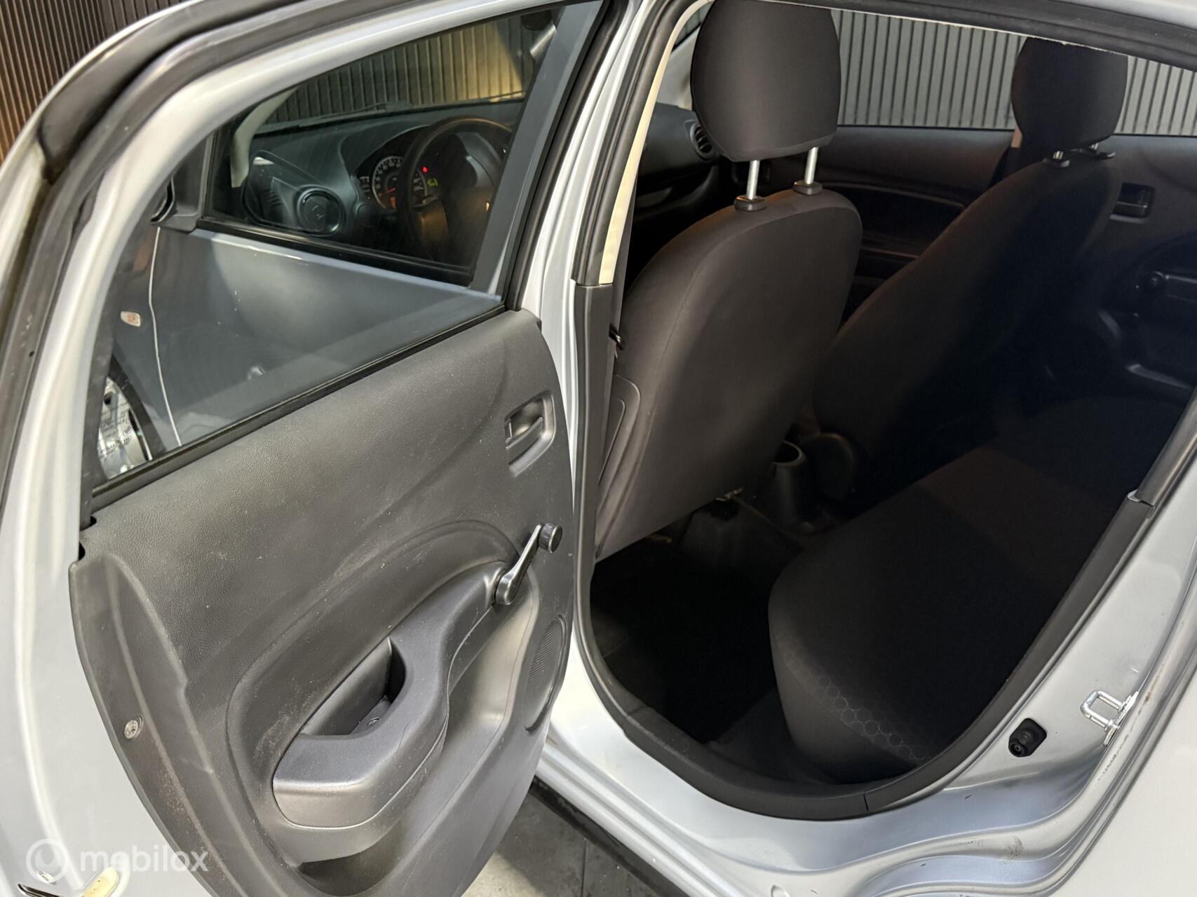 Foto van Mitsubishi Mitsubishi Space Star