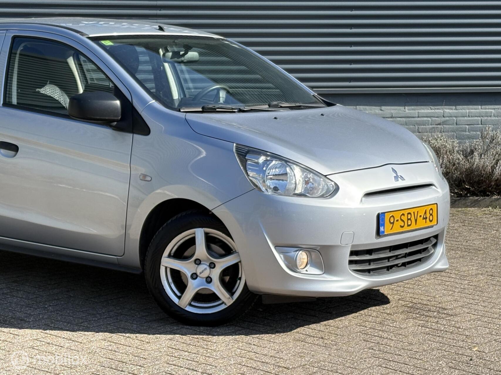 Foto van Mitsubishi Mitsubishi Space Star