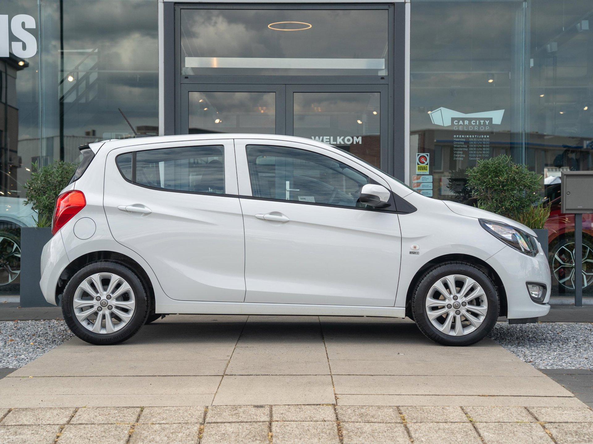 Foto van Opel Karl / Viva