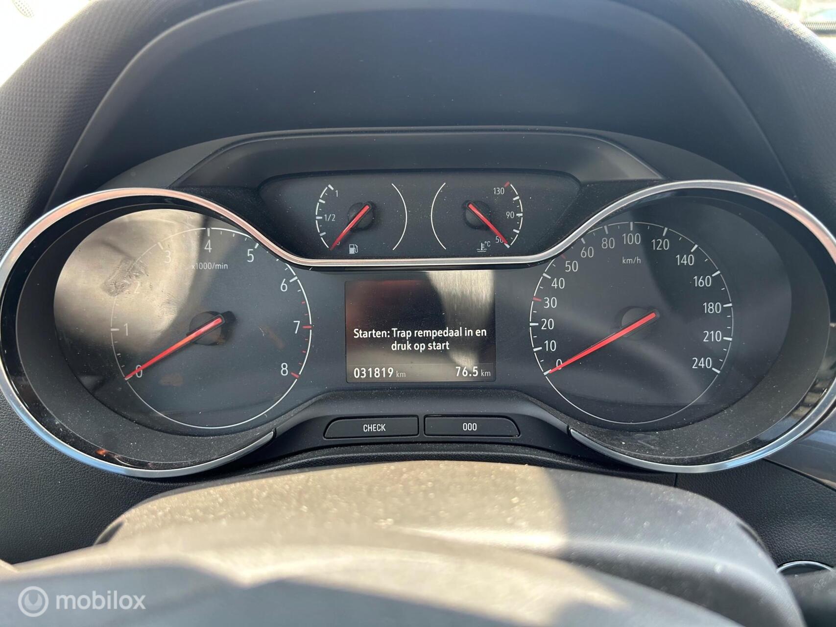Foto van Opel Crossland X