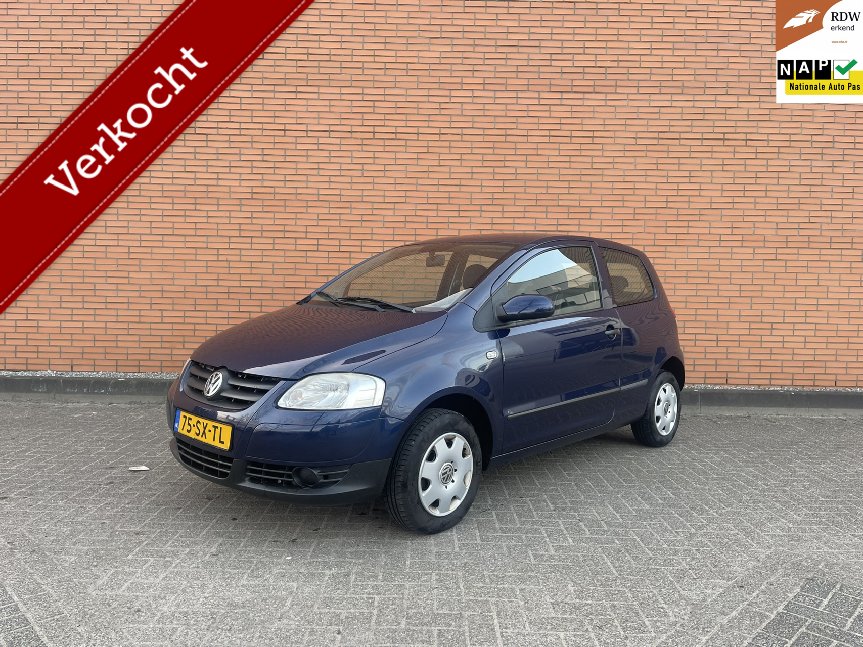 Volkswagen Fox 1.2 2006 Blauw 158DKM | NAP | ZUINIG | APK 2006 - voorkant