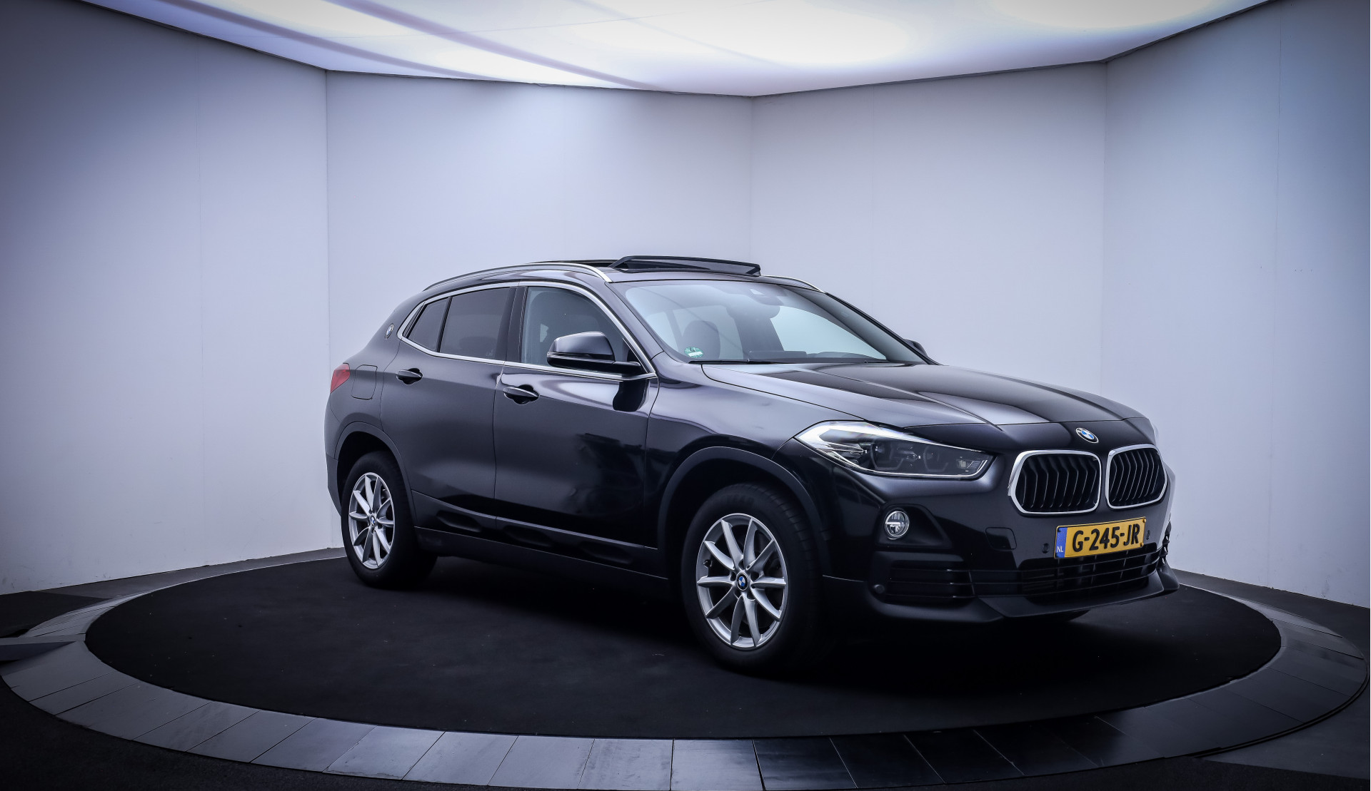 Foto van BMW X2 Sdrive20i