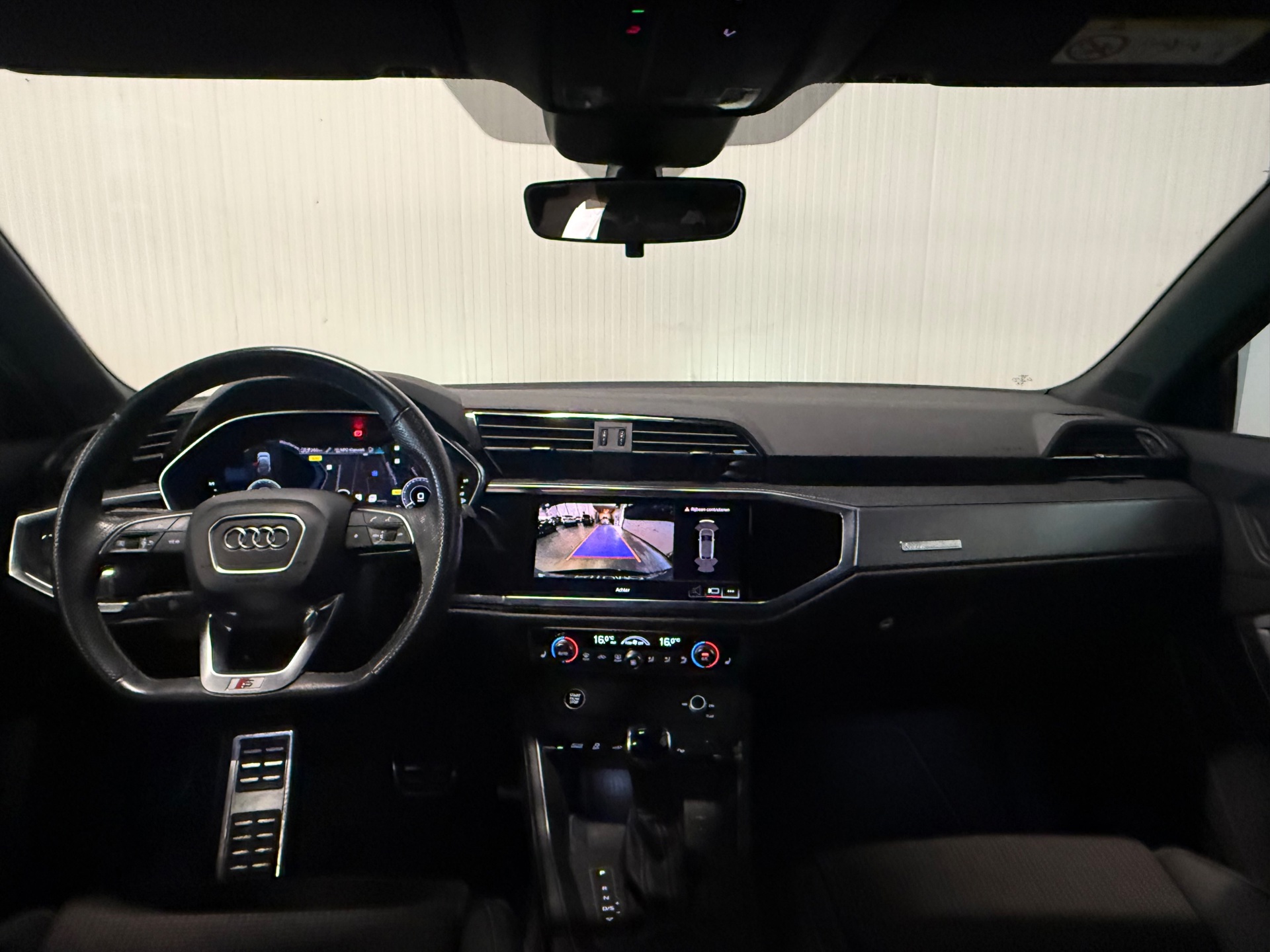 Foto van Audi Q3 Sportback E-tron