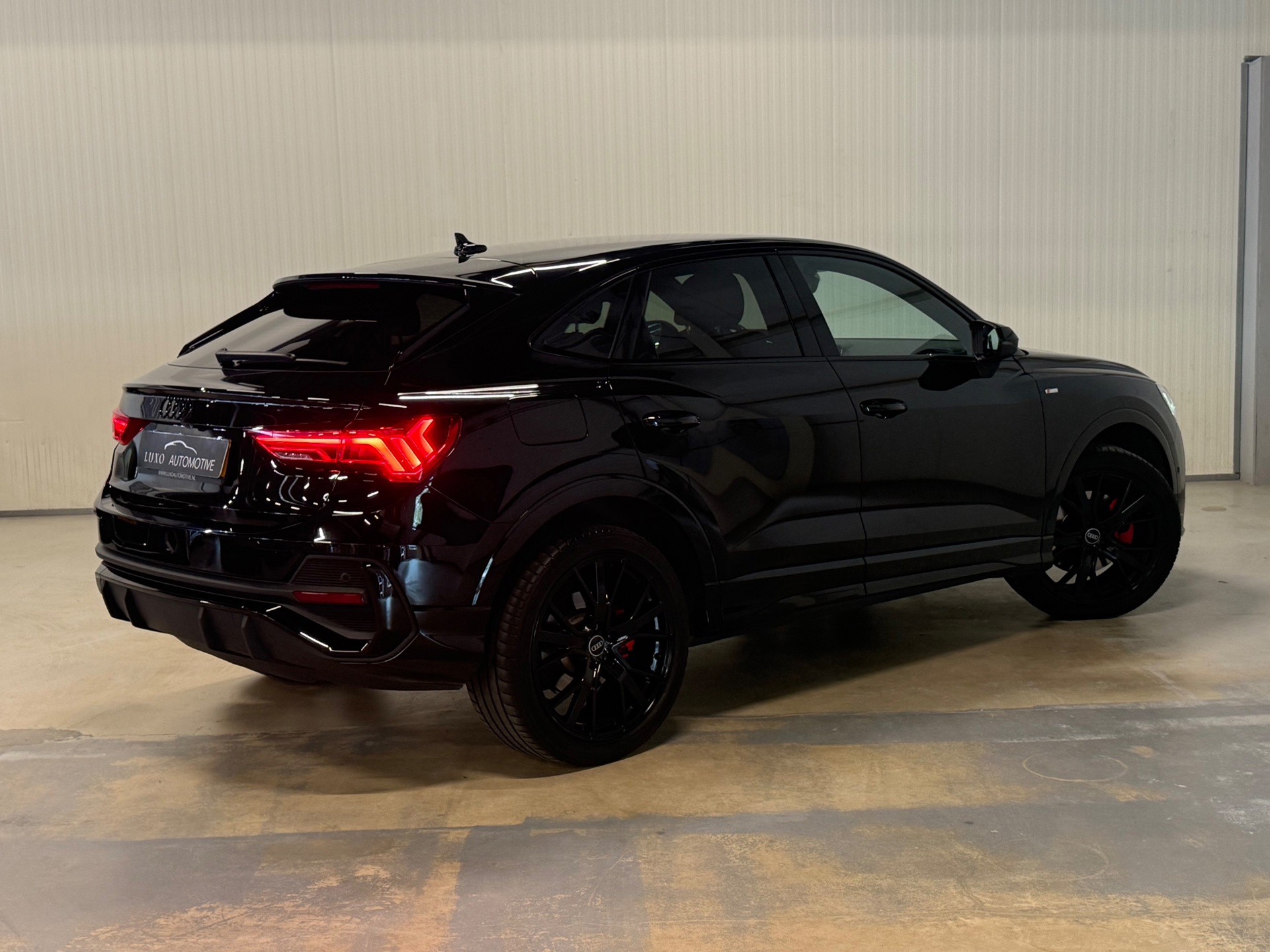 Foto van Audi Q3 Sportback E-tron