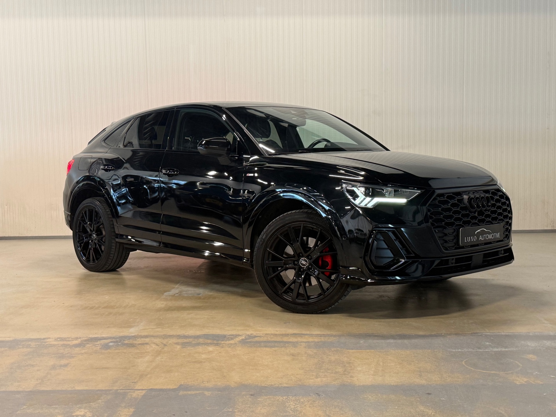 Foto van Audi Q3 Sportback E-tron