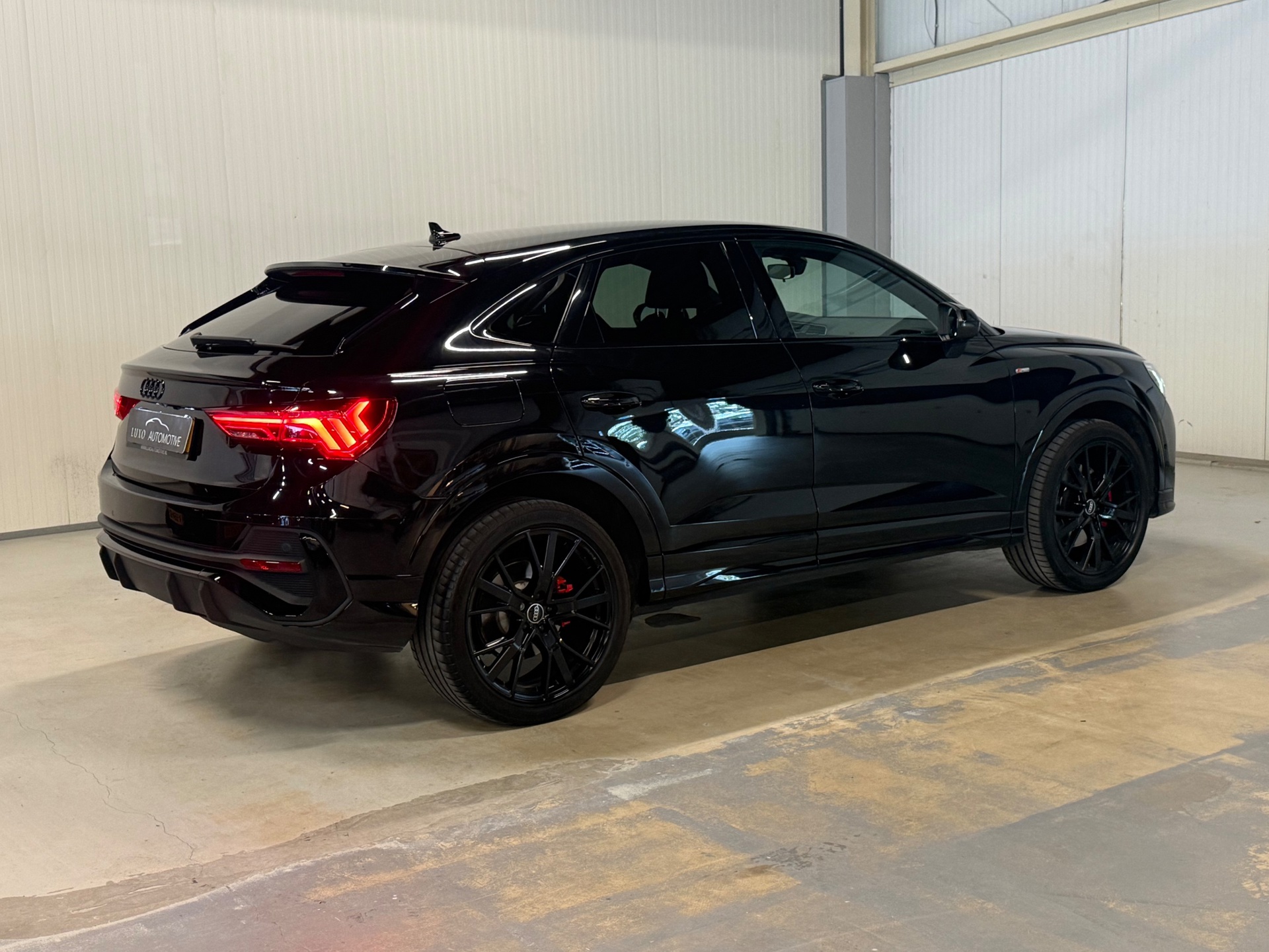 Foto van Audi Q3 Sportback E-tron