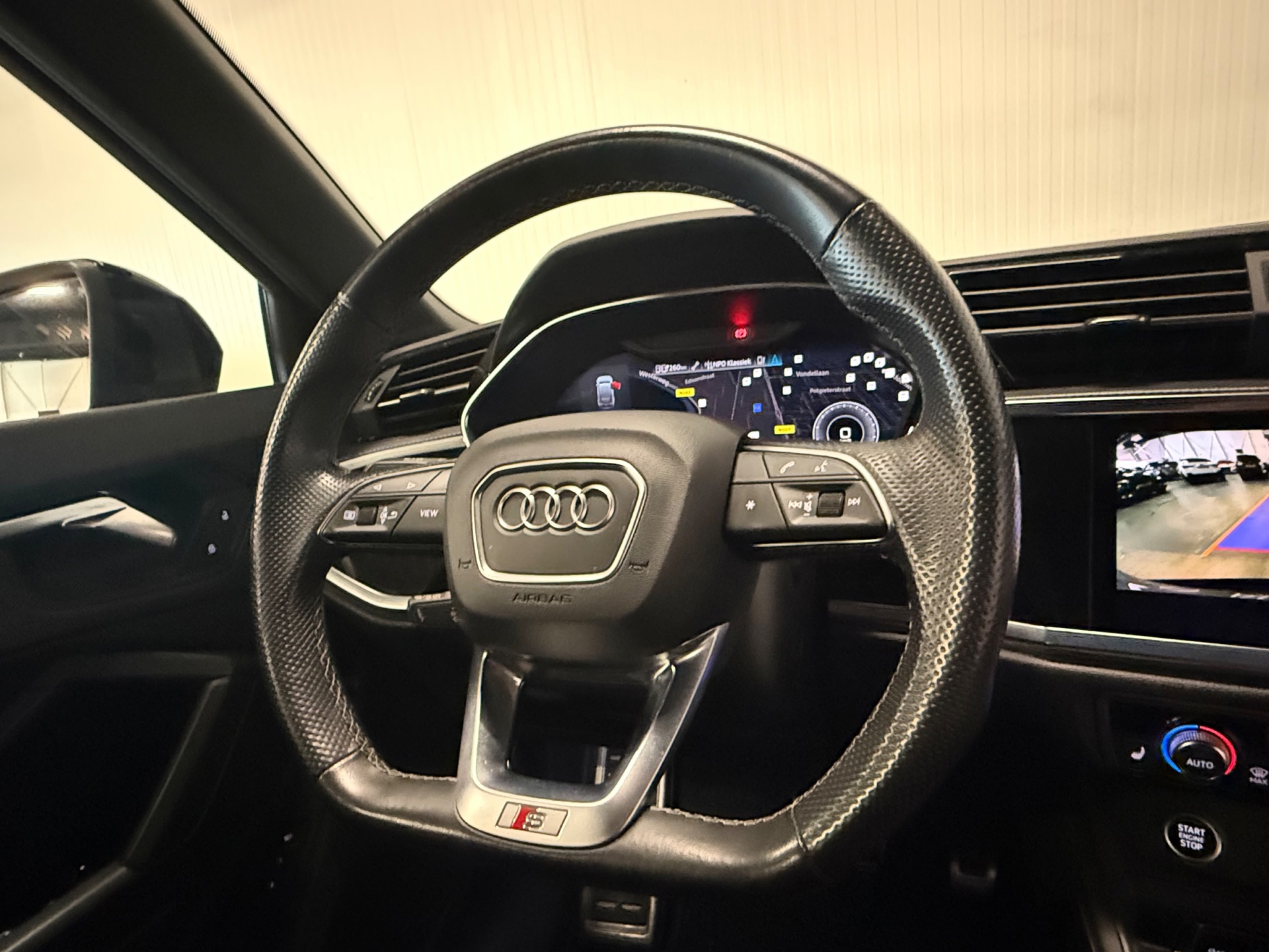 Foto van Audi Q3 Sportback E-tron
