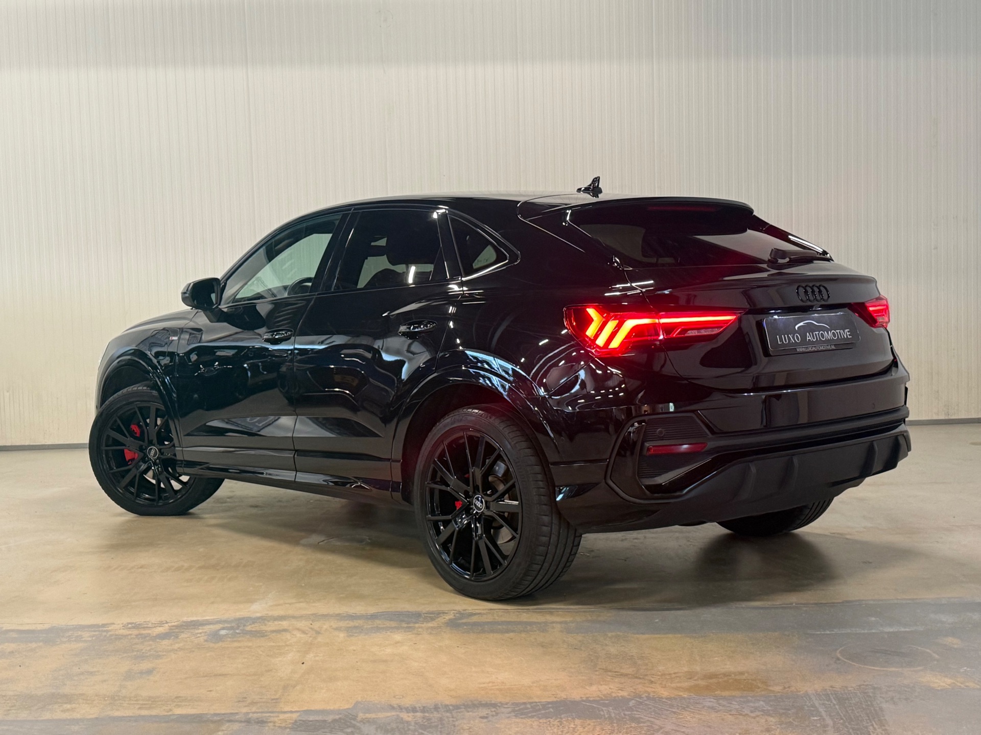 Foto van Audi Q3 Sportback E-tron