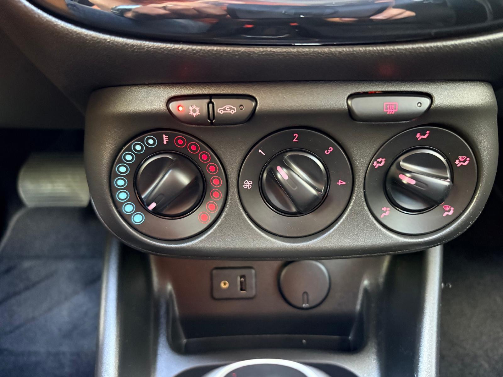 Foto van Opel Corsa-e