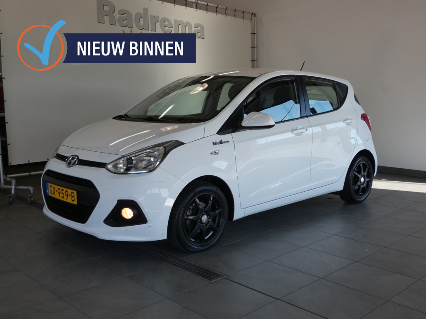 Hyundai I10 1.0i i-Motion Comf. Clima, Cruise 2015 - voorkant