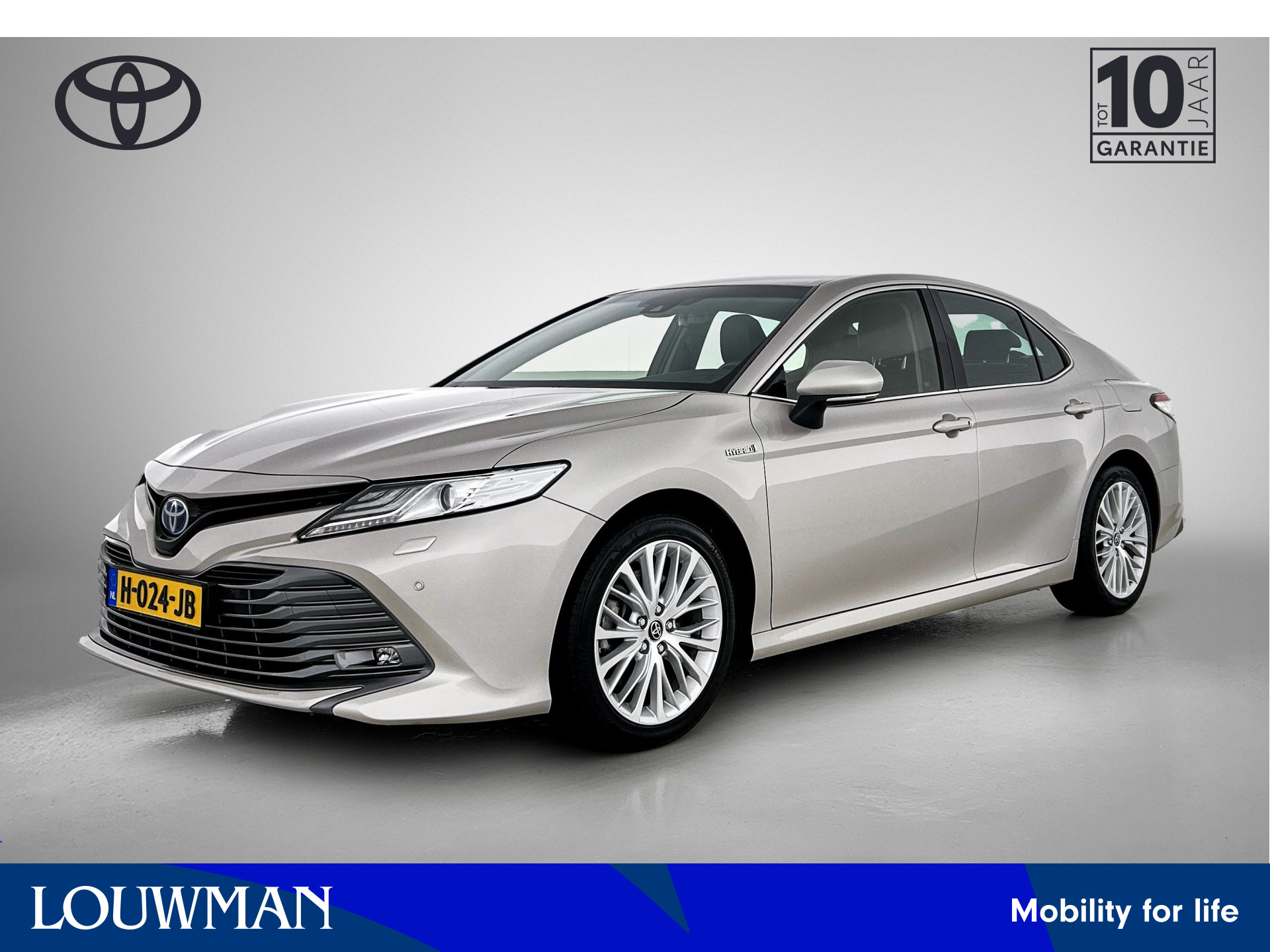 Toyota Toyota Camry 2.5 Hybrid Executive 2020 - voorkant