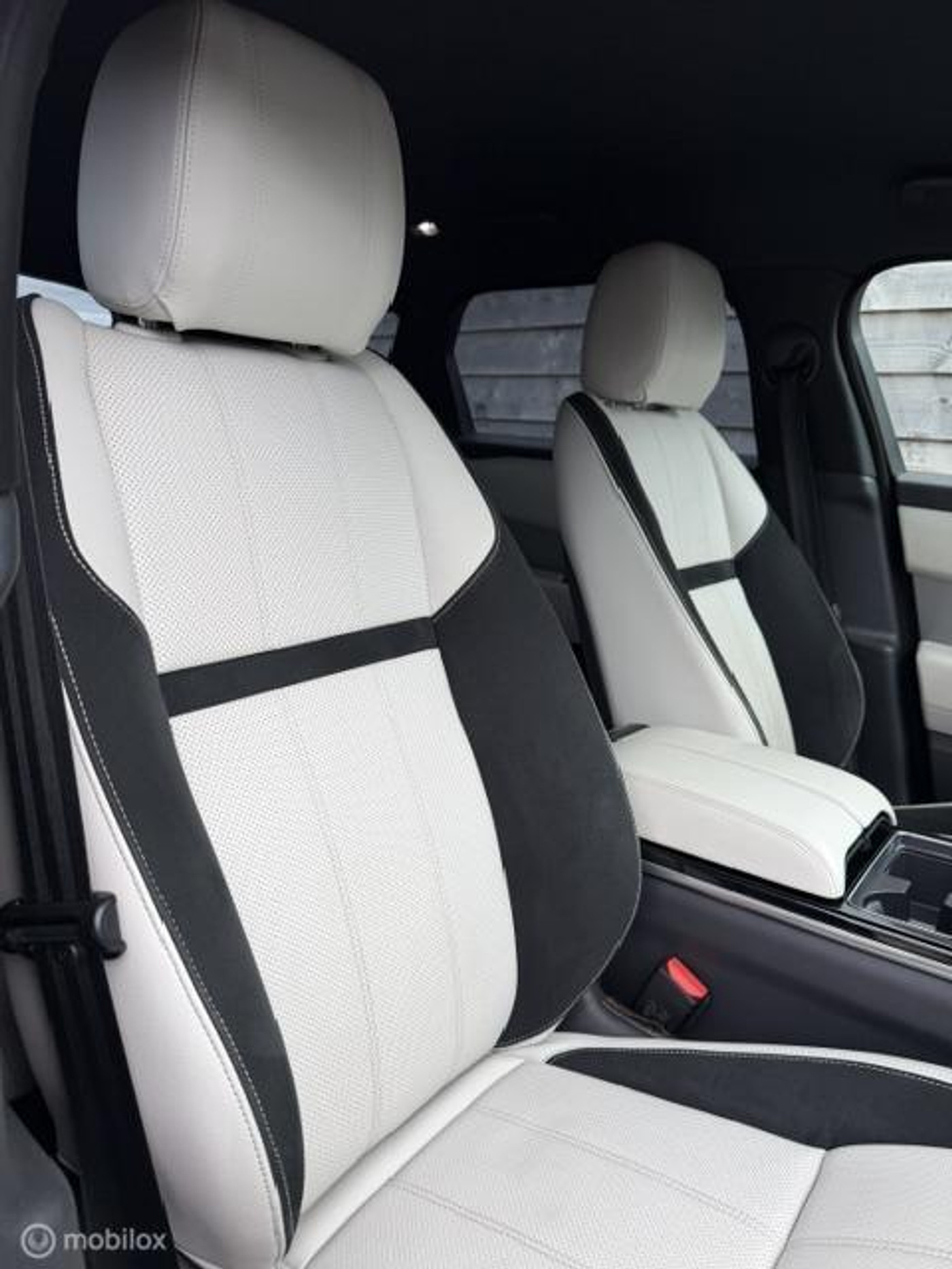 Foto van Land Rover Range Rover Velar