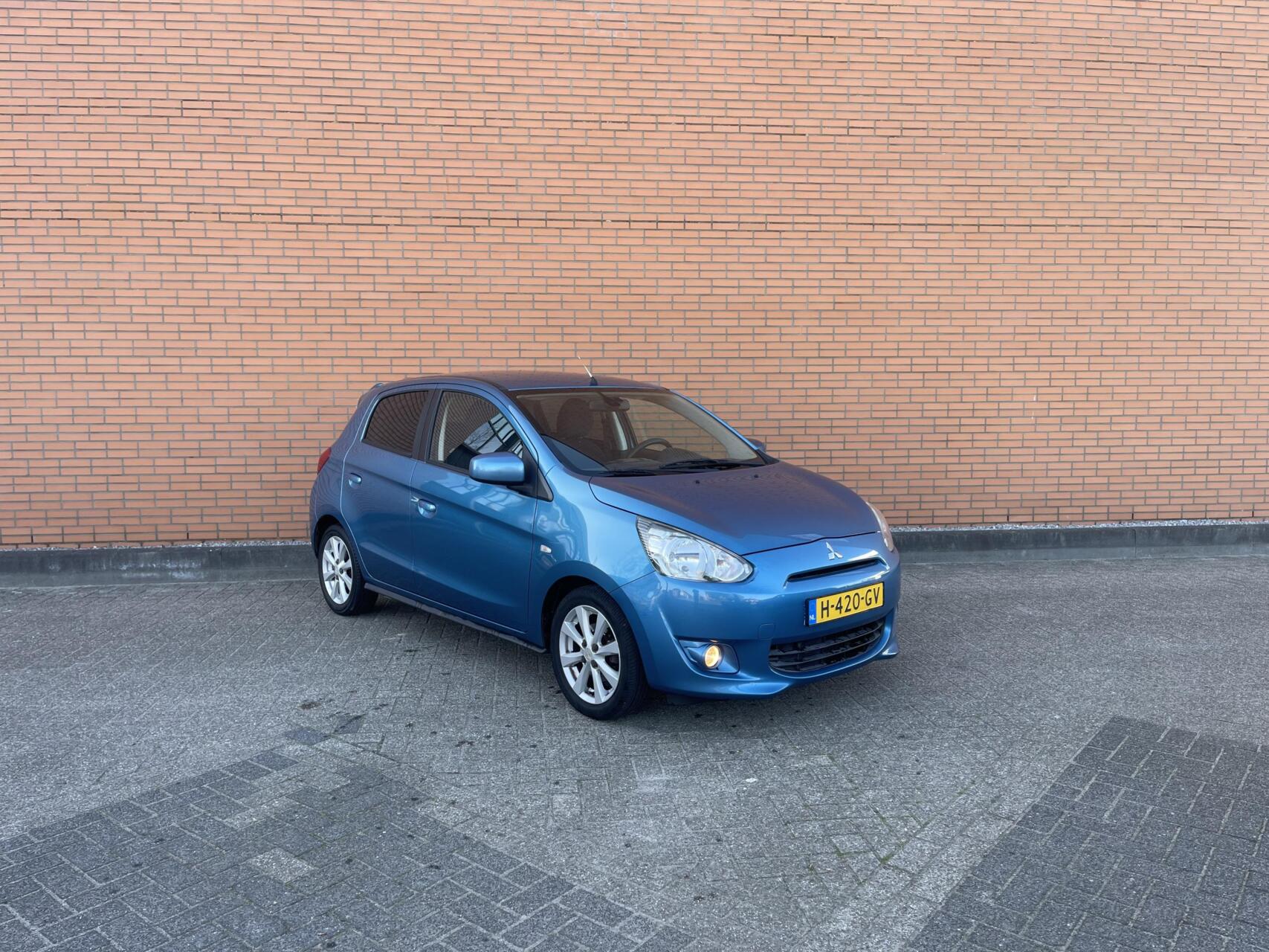 Foto van Mitsubishi Mitsubishi Space Star