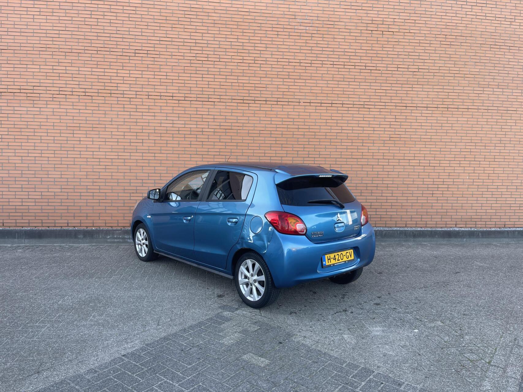 Foto van Mitsubishi Mitsubishi Space Star