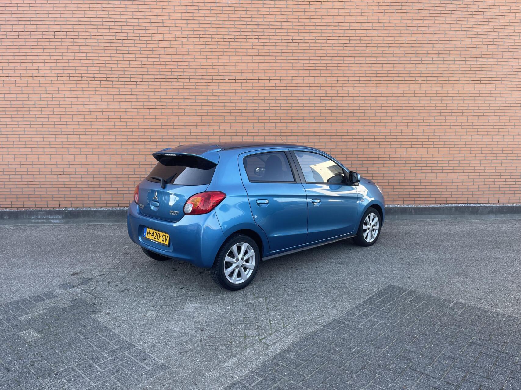 Foto van Mitsubishi Mitsubishi Space Star