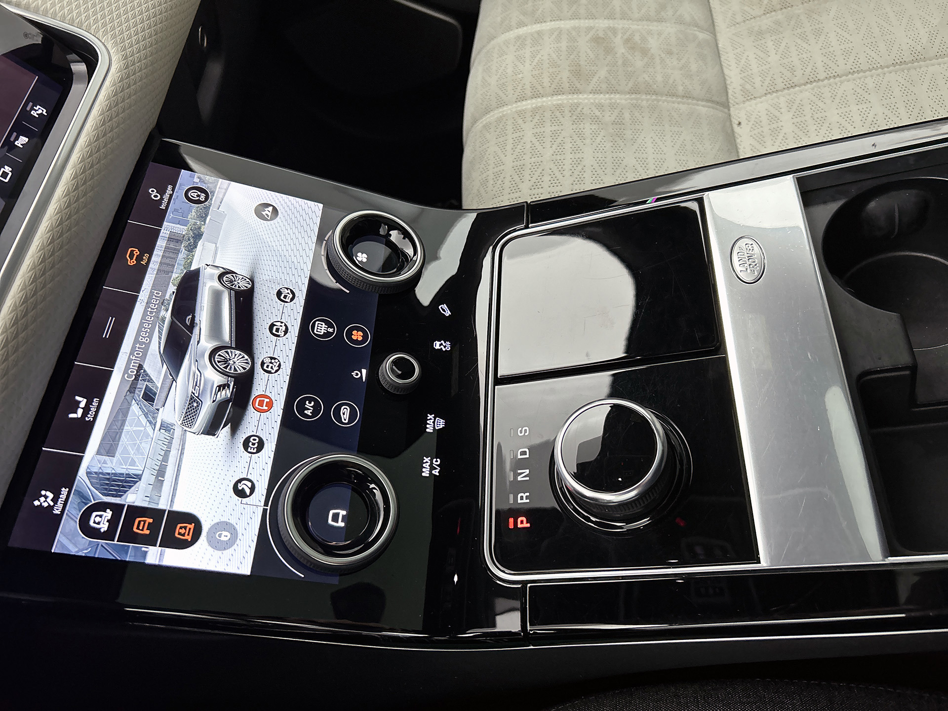 Foto van Land Rover Range Rover Velar