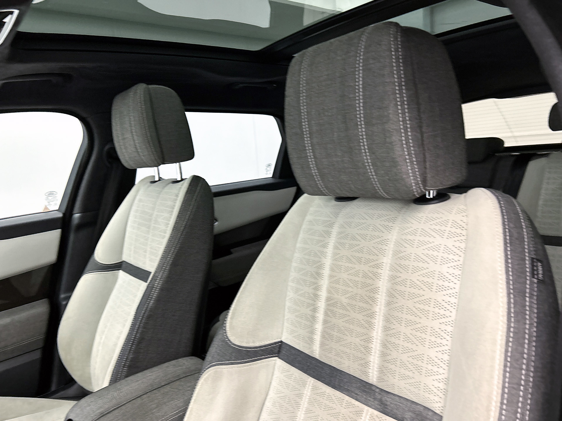 Foto van Land Rover Range Rover Velar