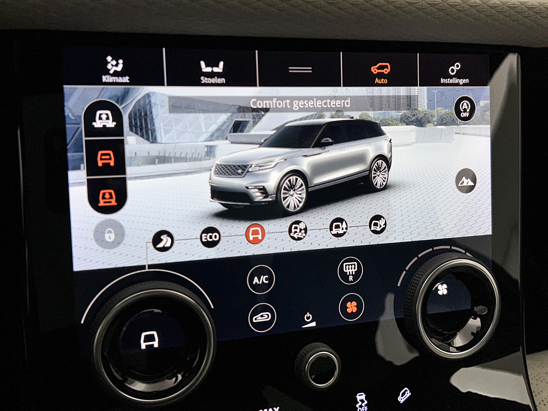 Foto van Land Rover Range Rover Velar