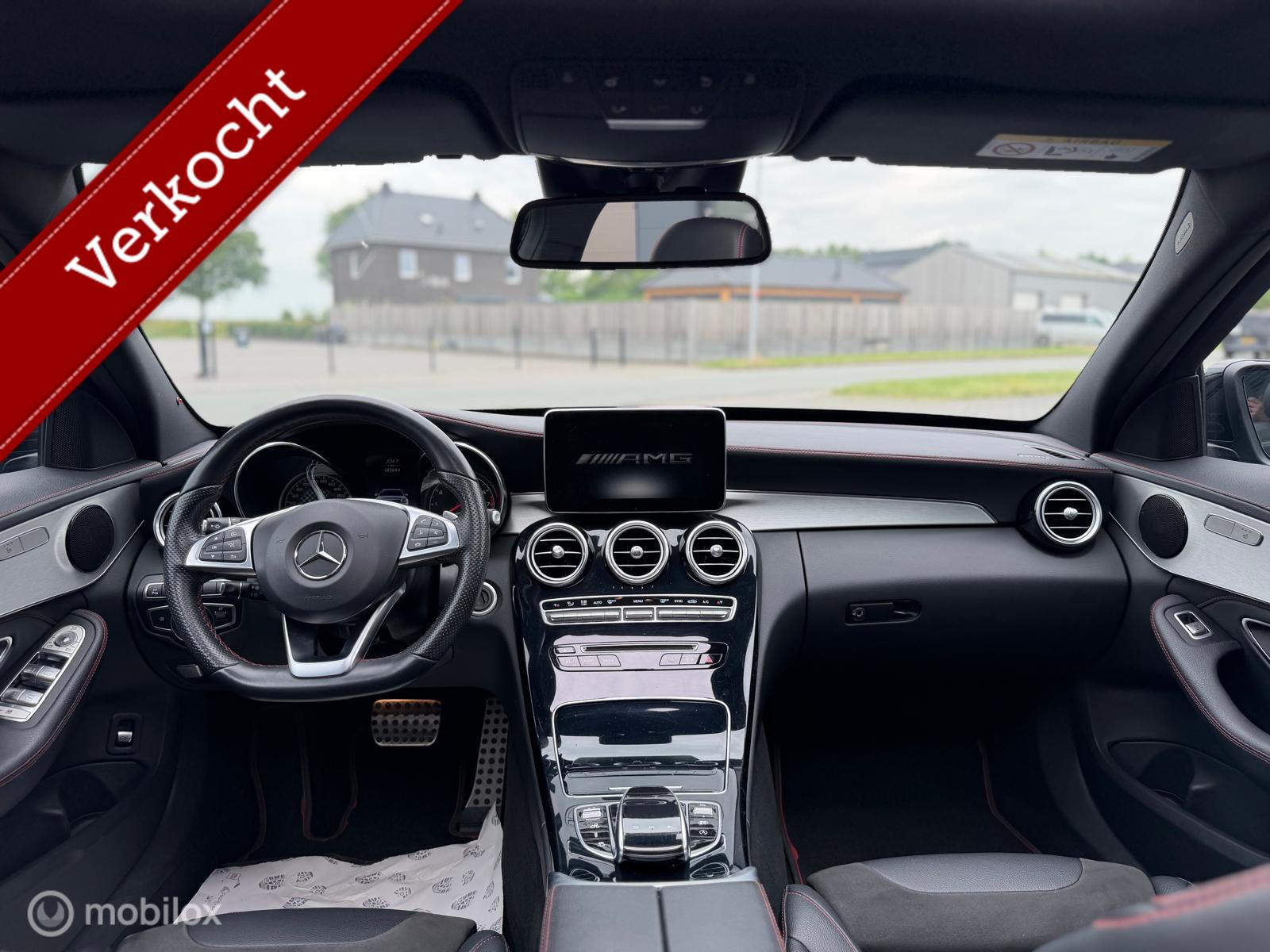 Foto van Mercedes-Benz AMG C 43