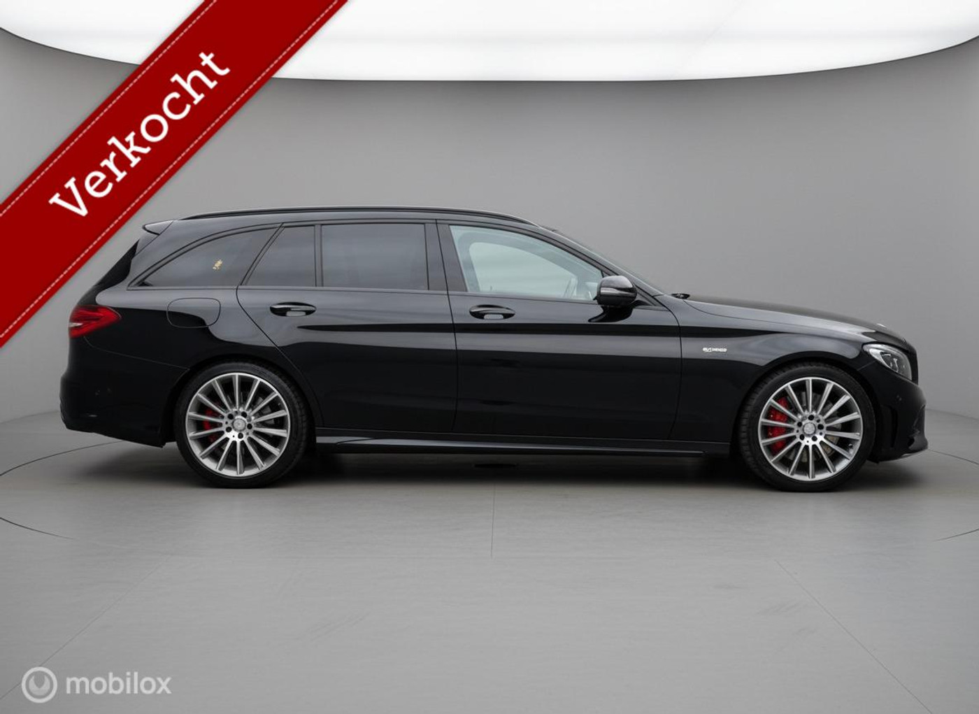 Foto van Mercedes-Benz AMG C 43