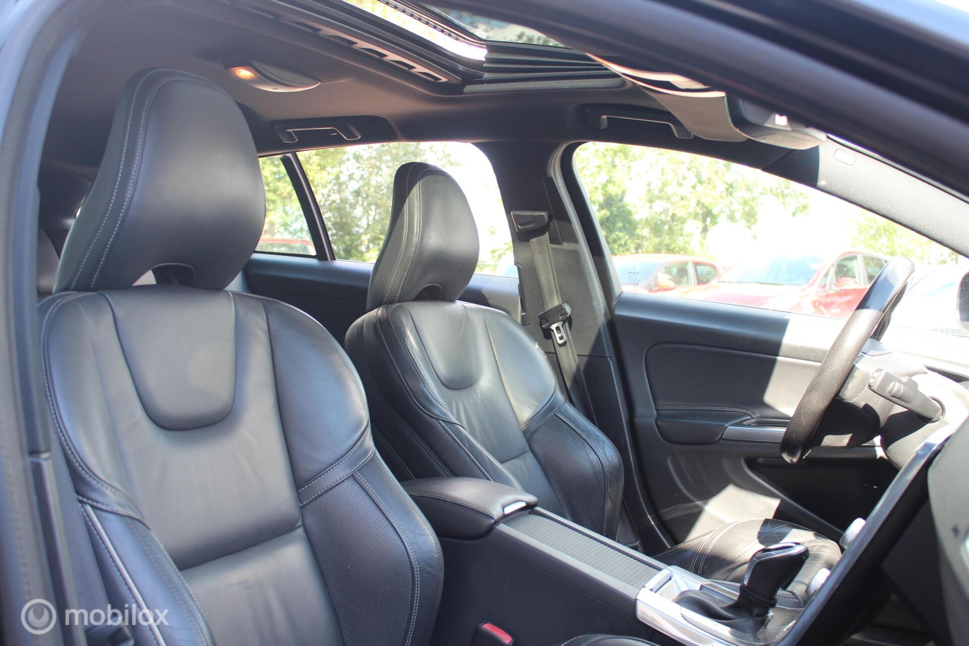 Foto van Volvo V60 Twin Engine