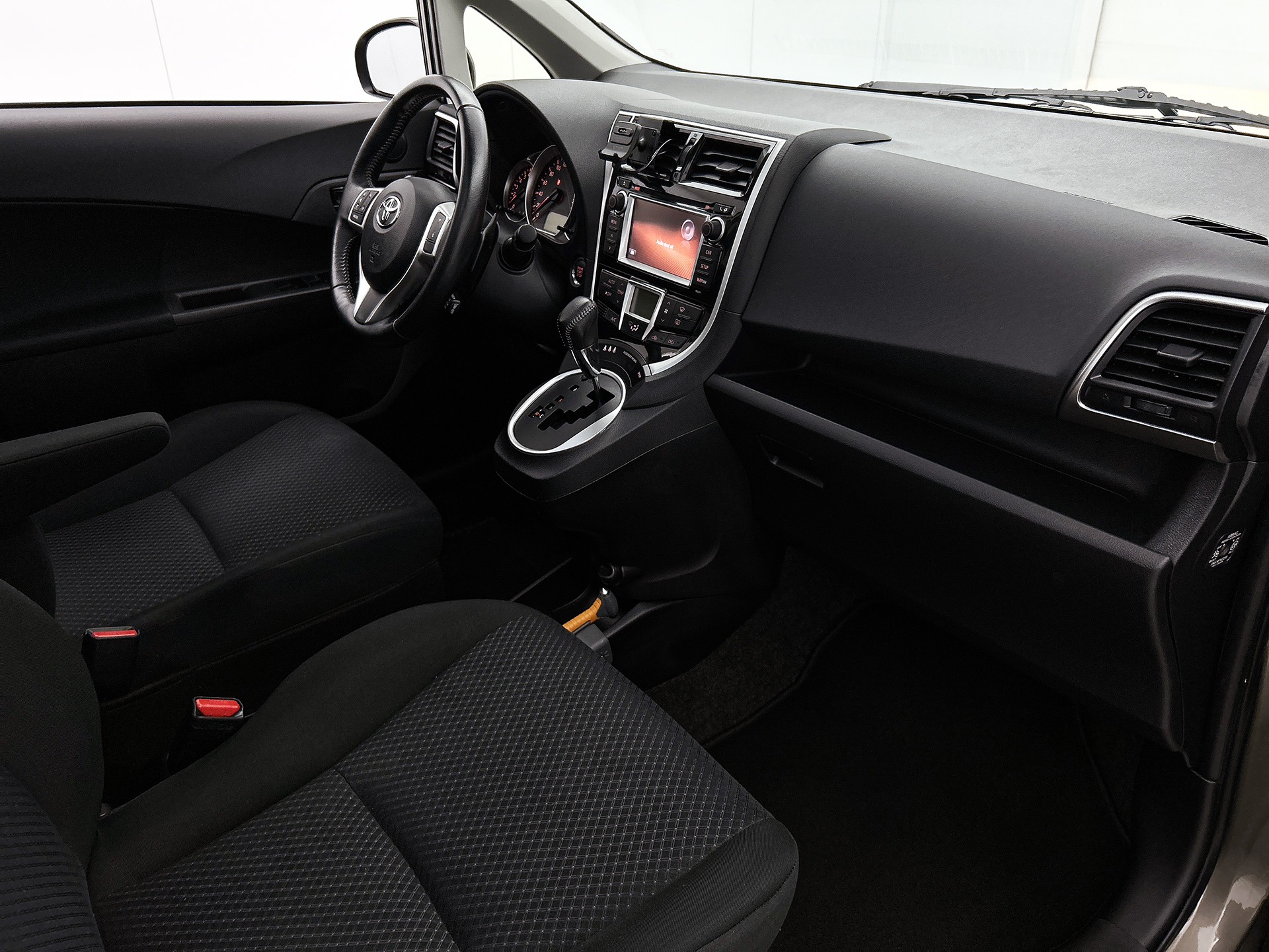 Foto van Toyota Toyota Verso-s