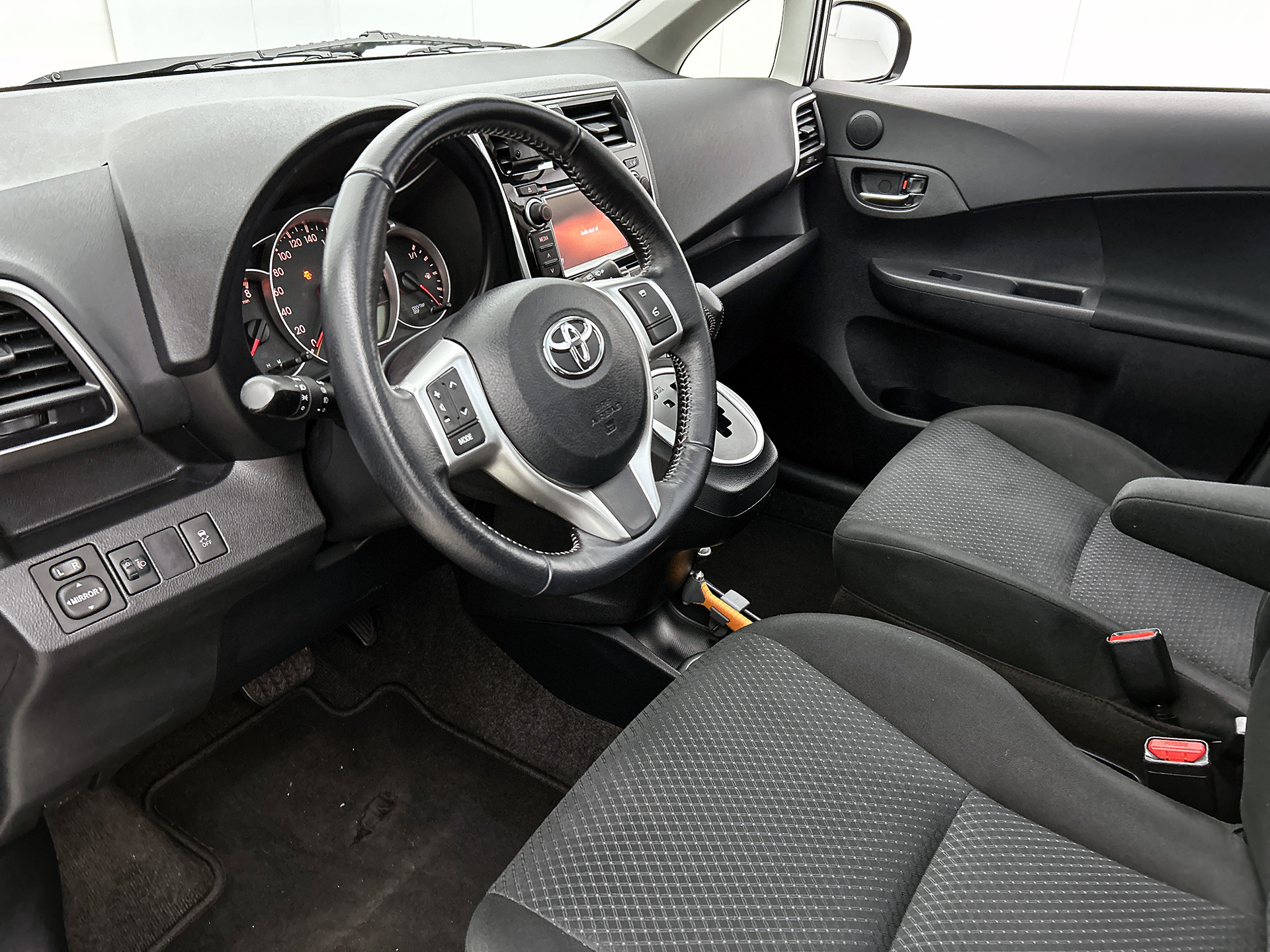 Foto van Toyota Toyota Verso-s