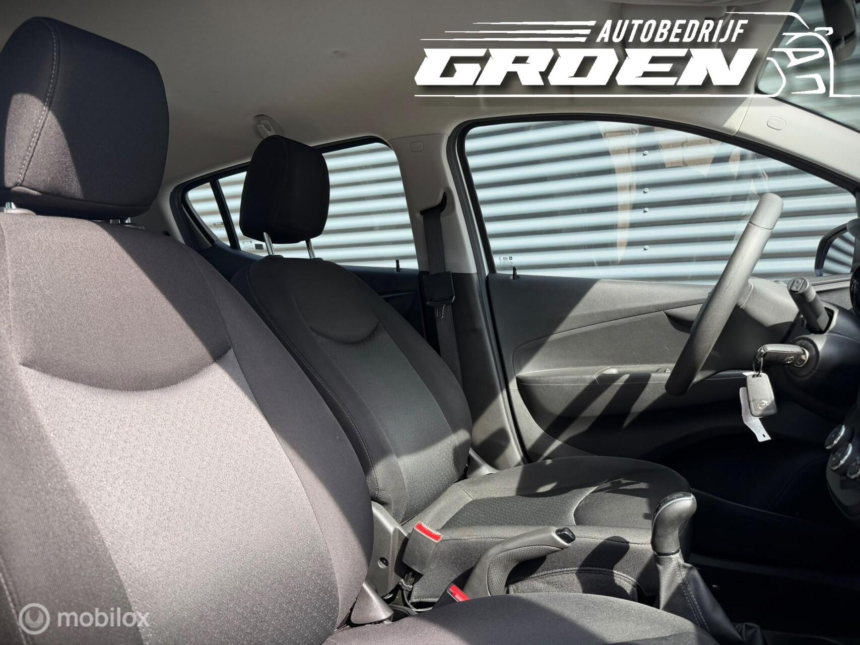 Foto van Opel Karl / Viva