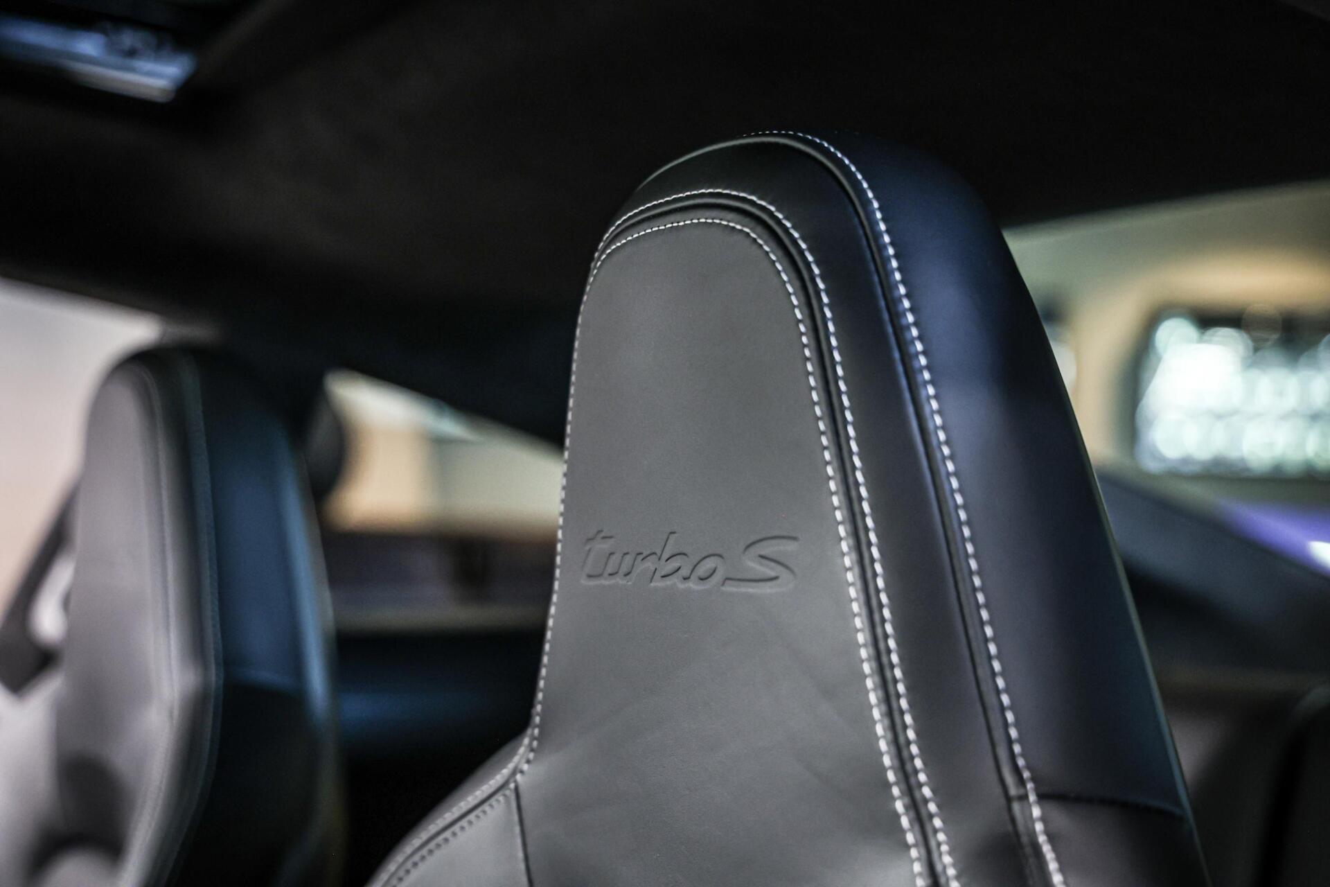 Foto van Porsche 911 Turbo S