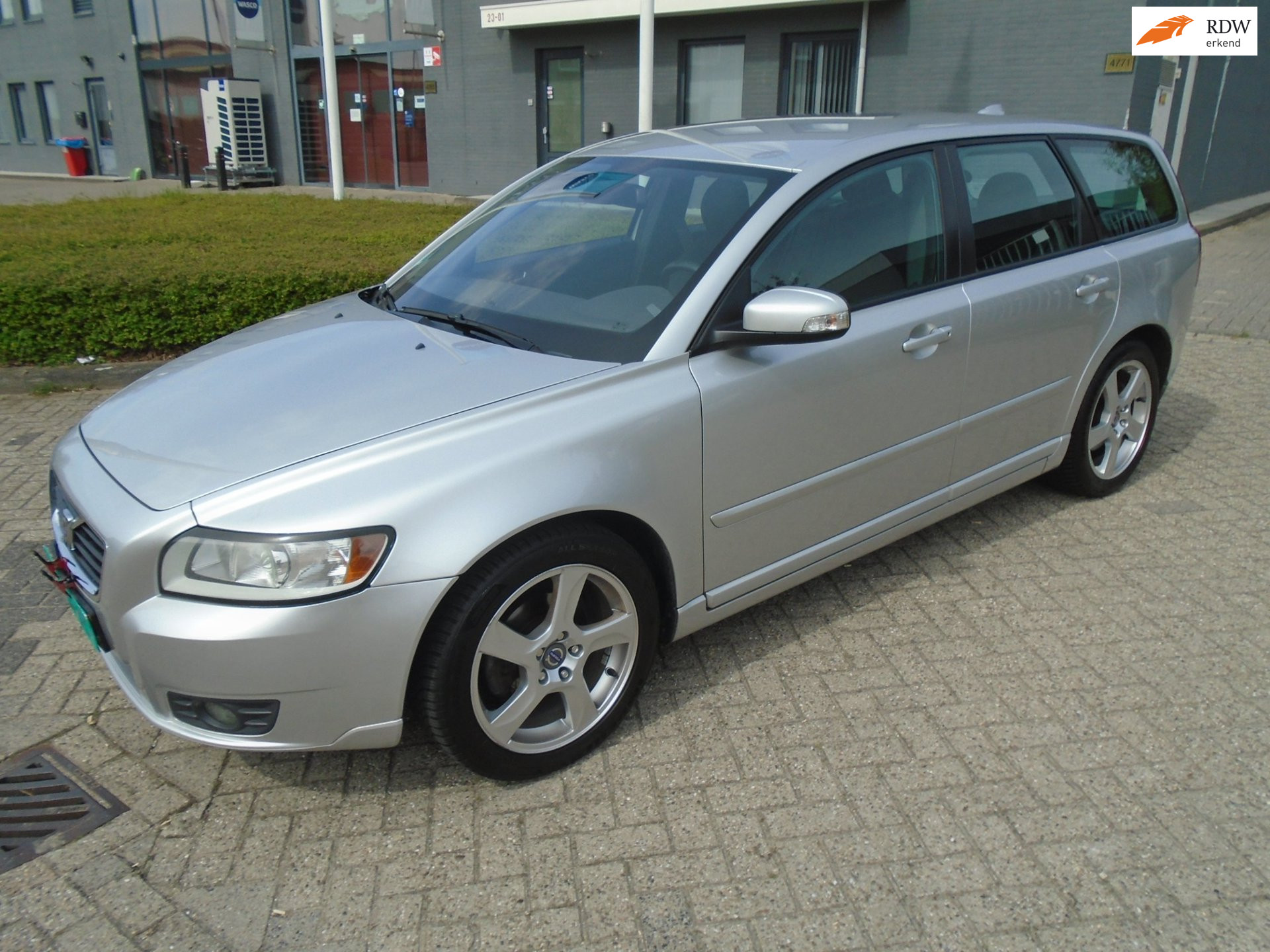 Volvo V50 1.8 Sport Nieuwe APK 2010 - voorkant