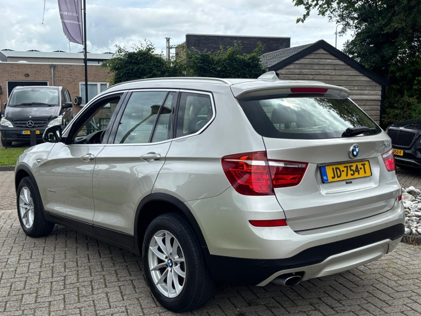 Foto van BMW X3 Xdrive20d