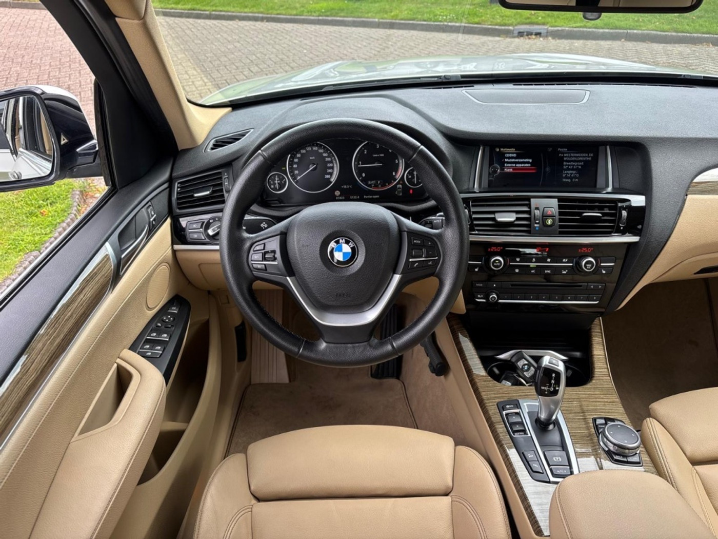 Foto van BMW X3 Xdrive20d