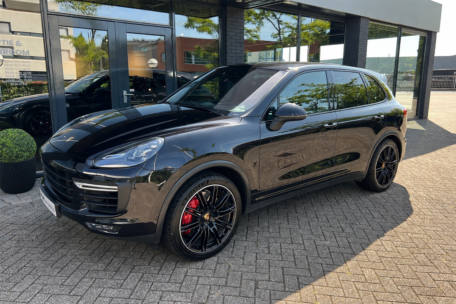 Porsche Cayenne Turbo 4.8 Turbo 2015 - voorkant