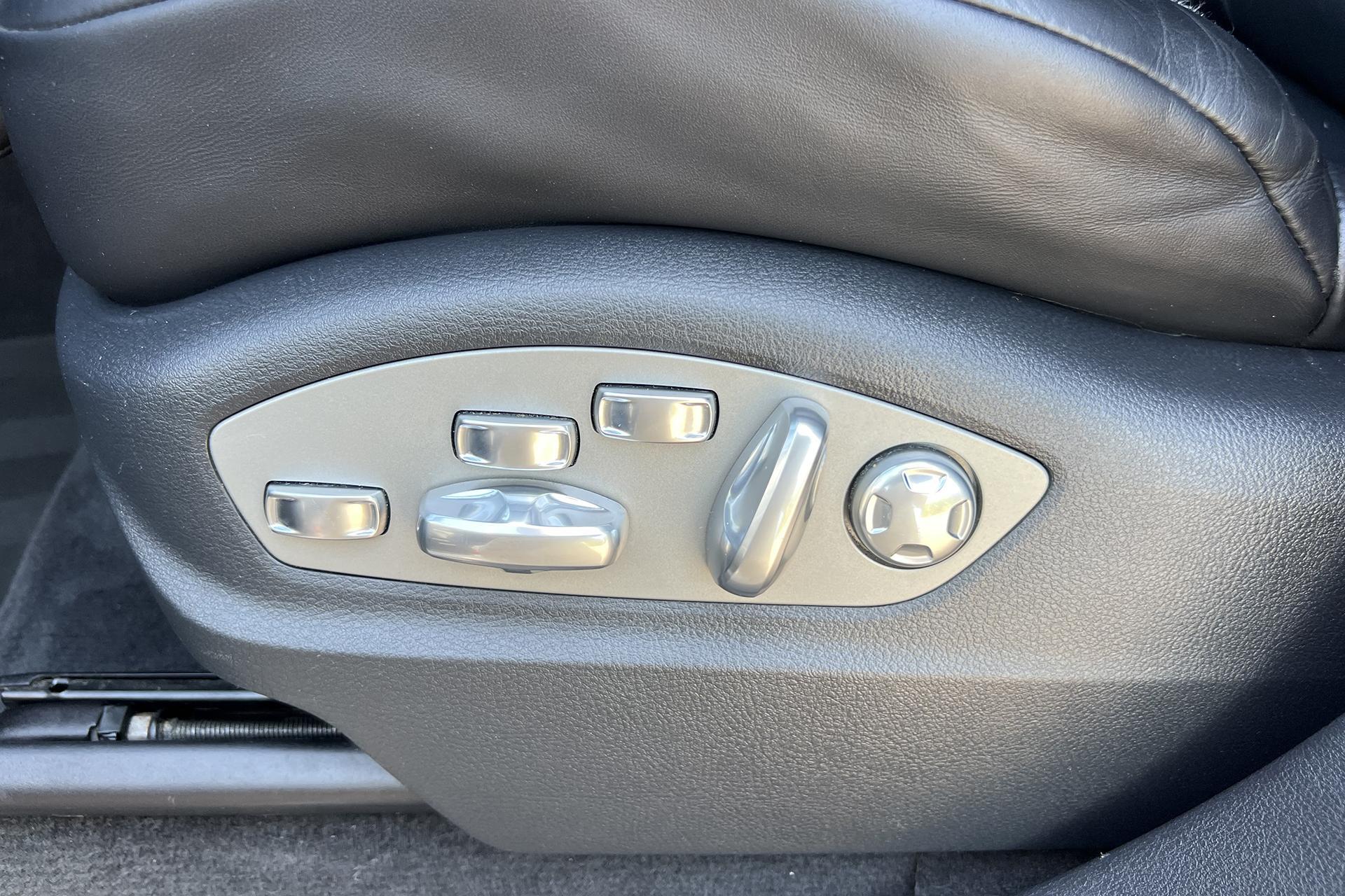 Foto van Porsche Cayenne Turbo