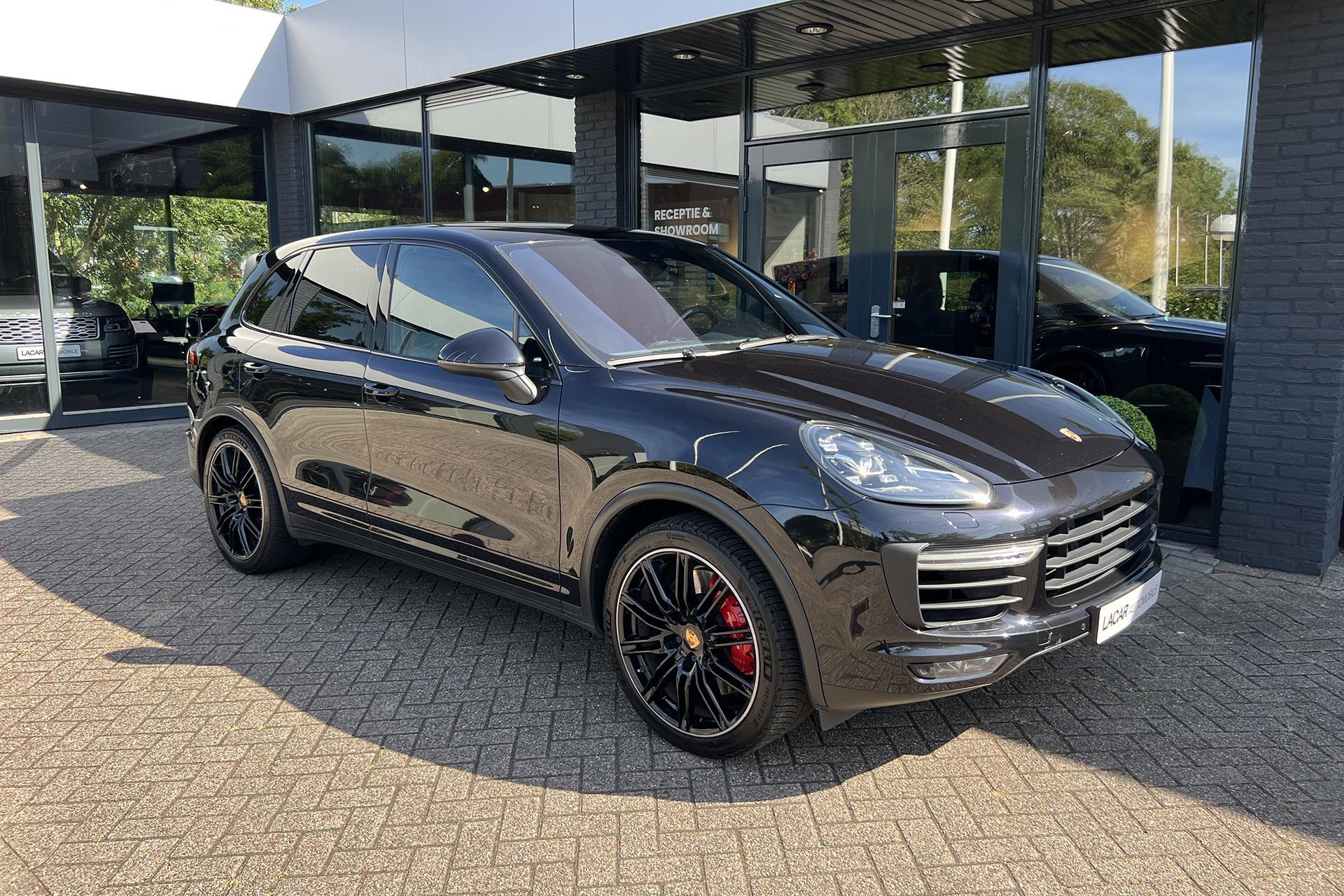 Foto van Porsche Cayenne Turbo