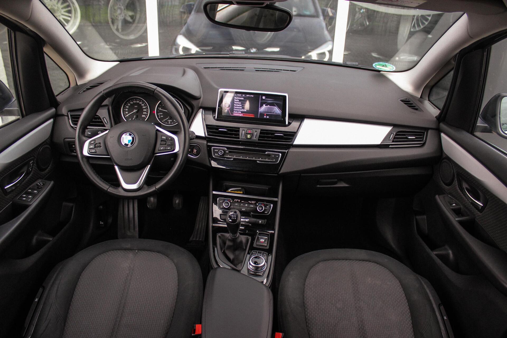 Foto van BMW 216i Gran Tourer